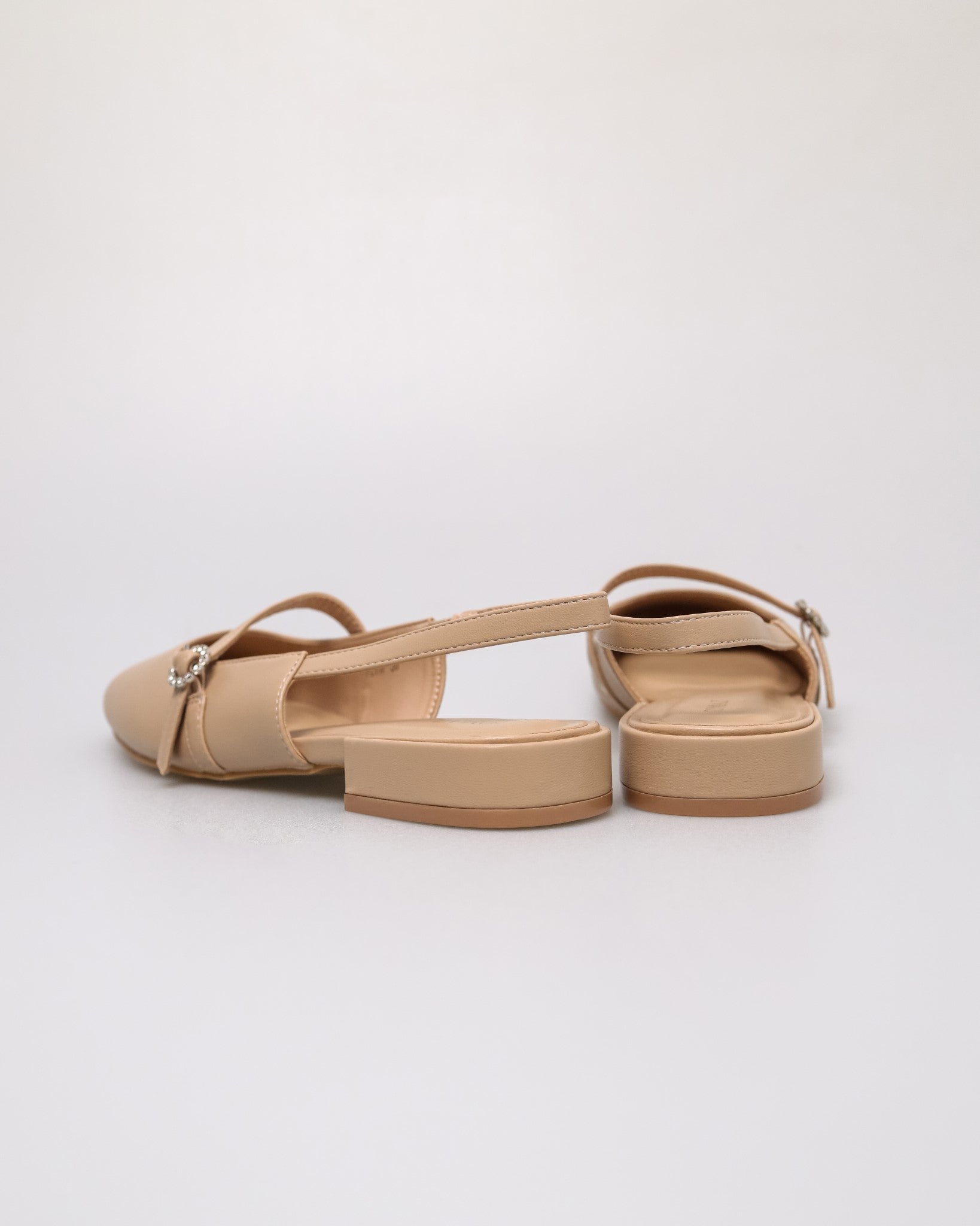 #color_beige