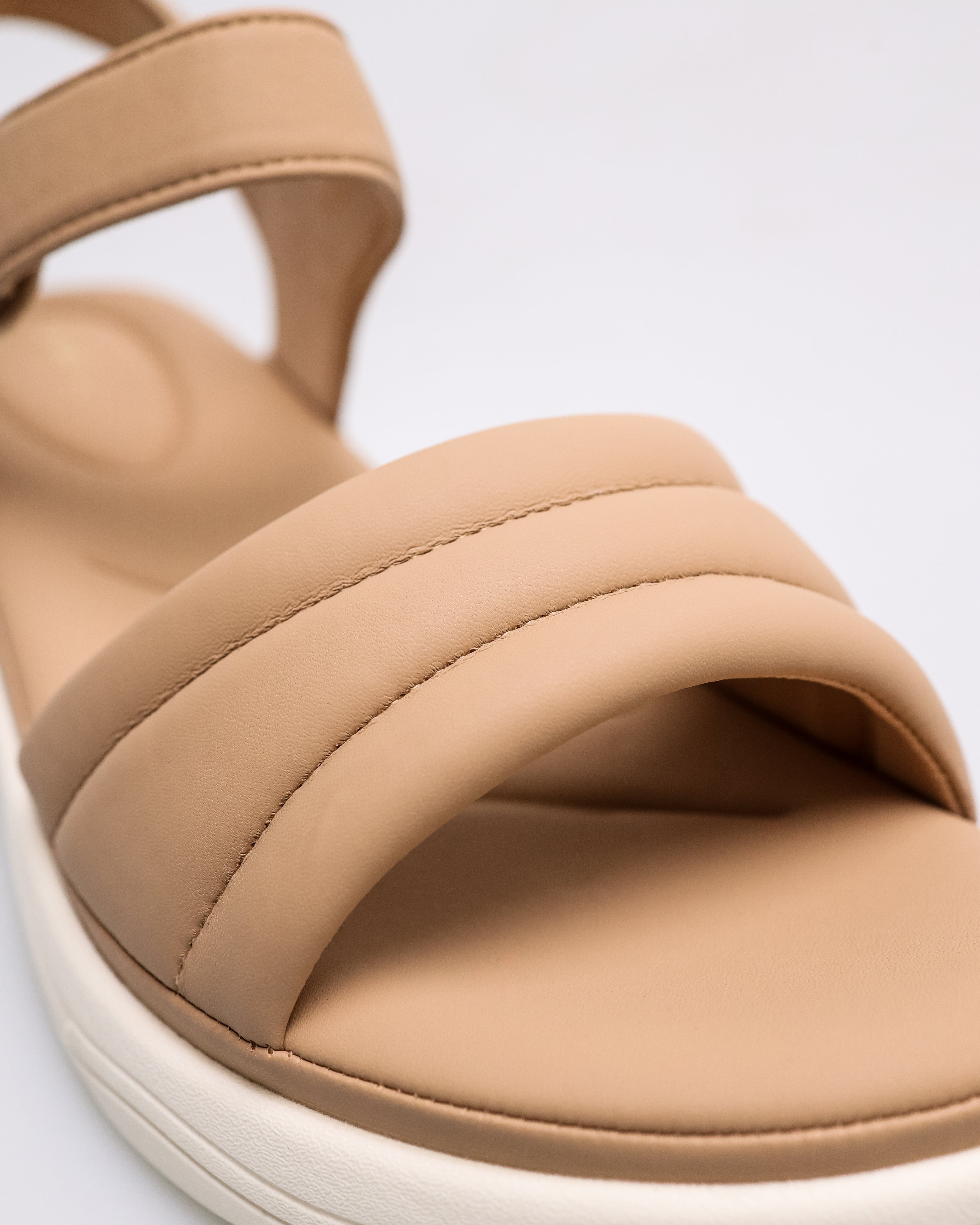 #color_beige