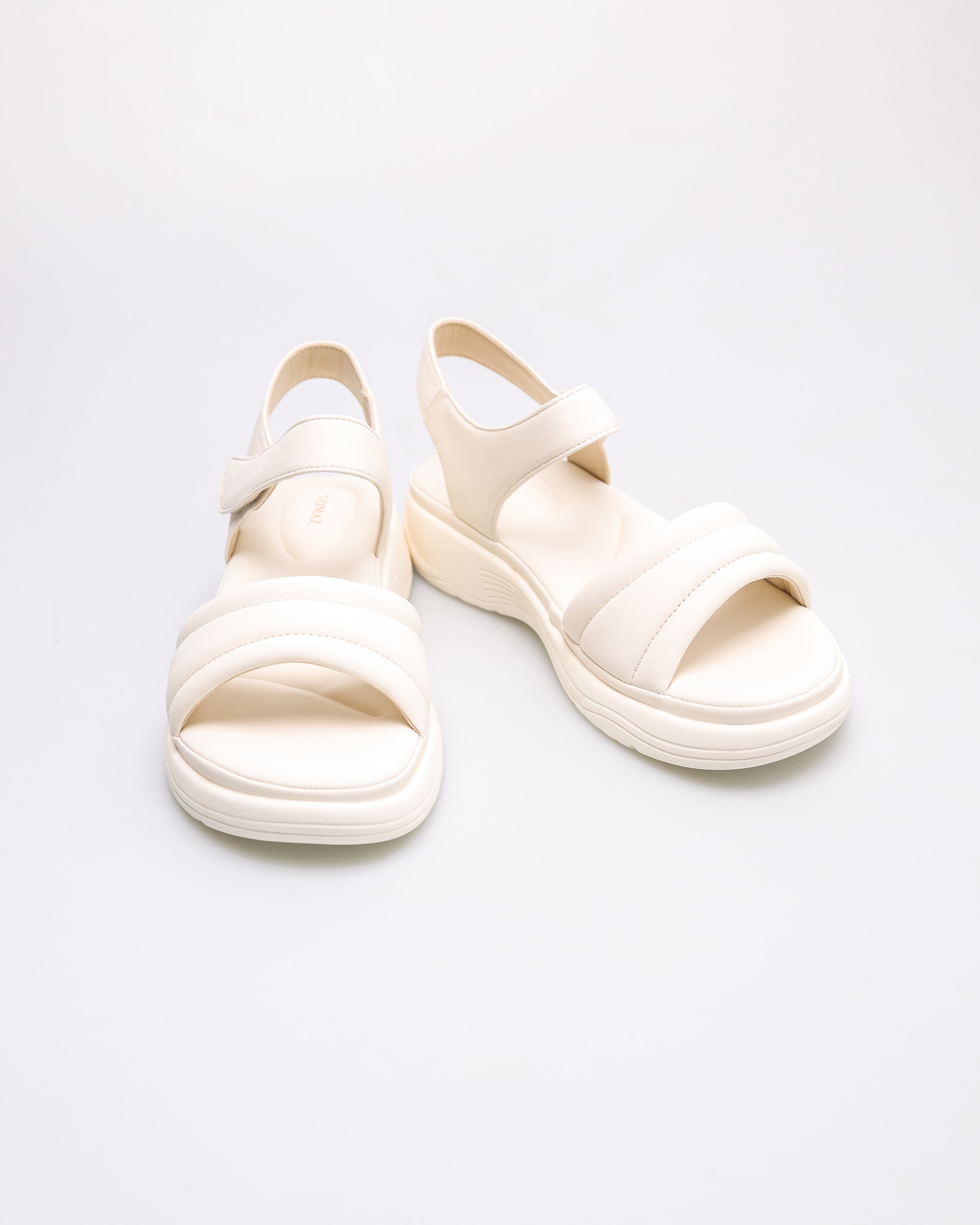 #color_ivory