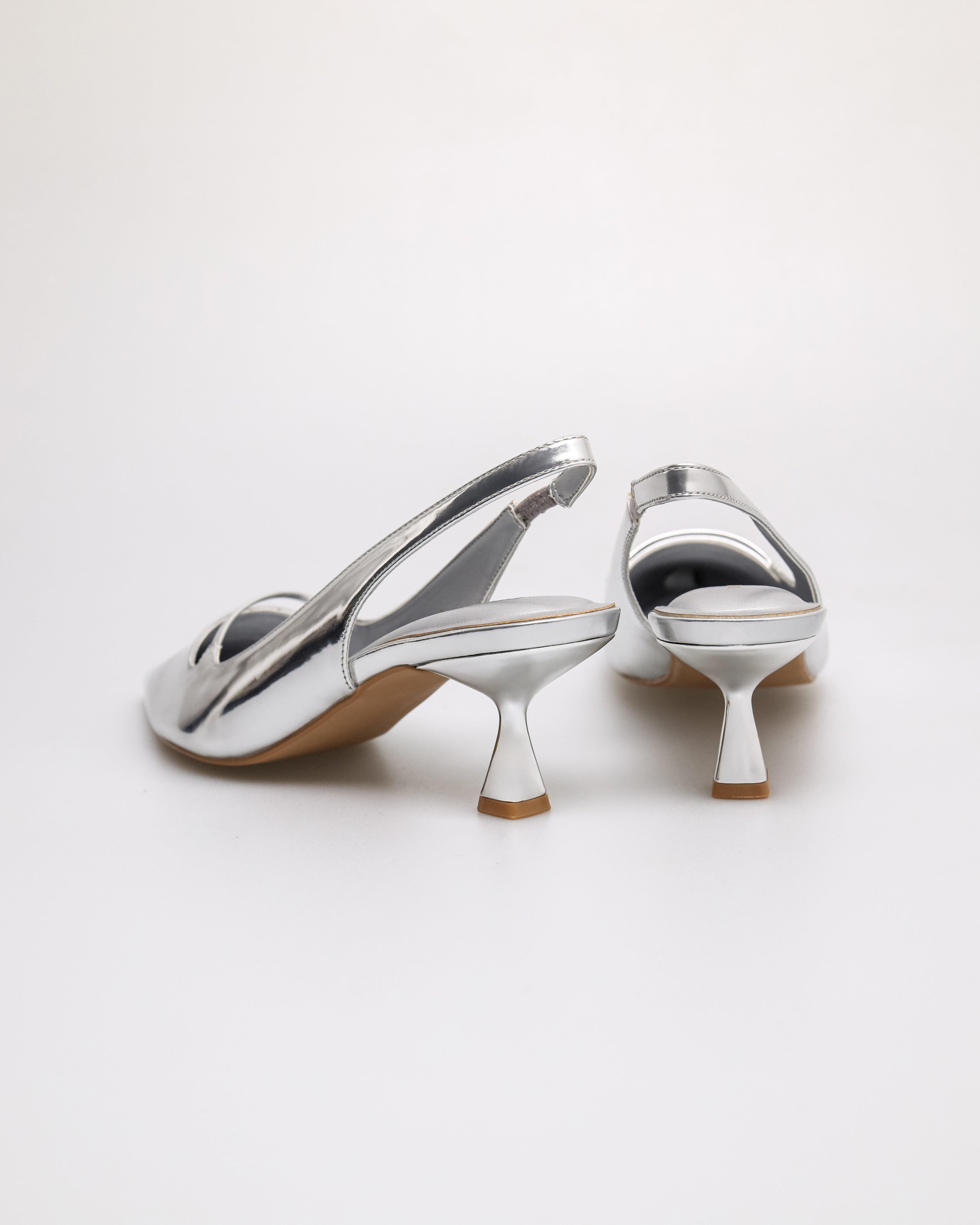 #color_silver