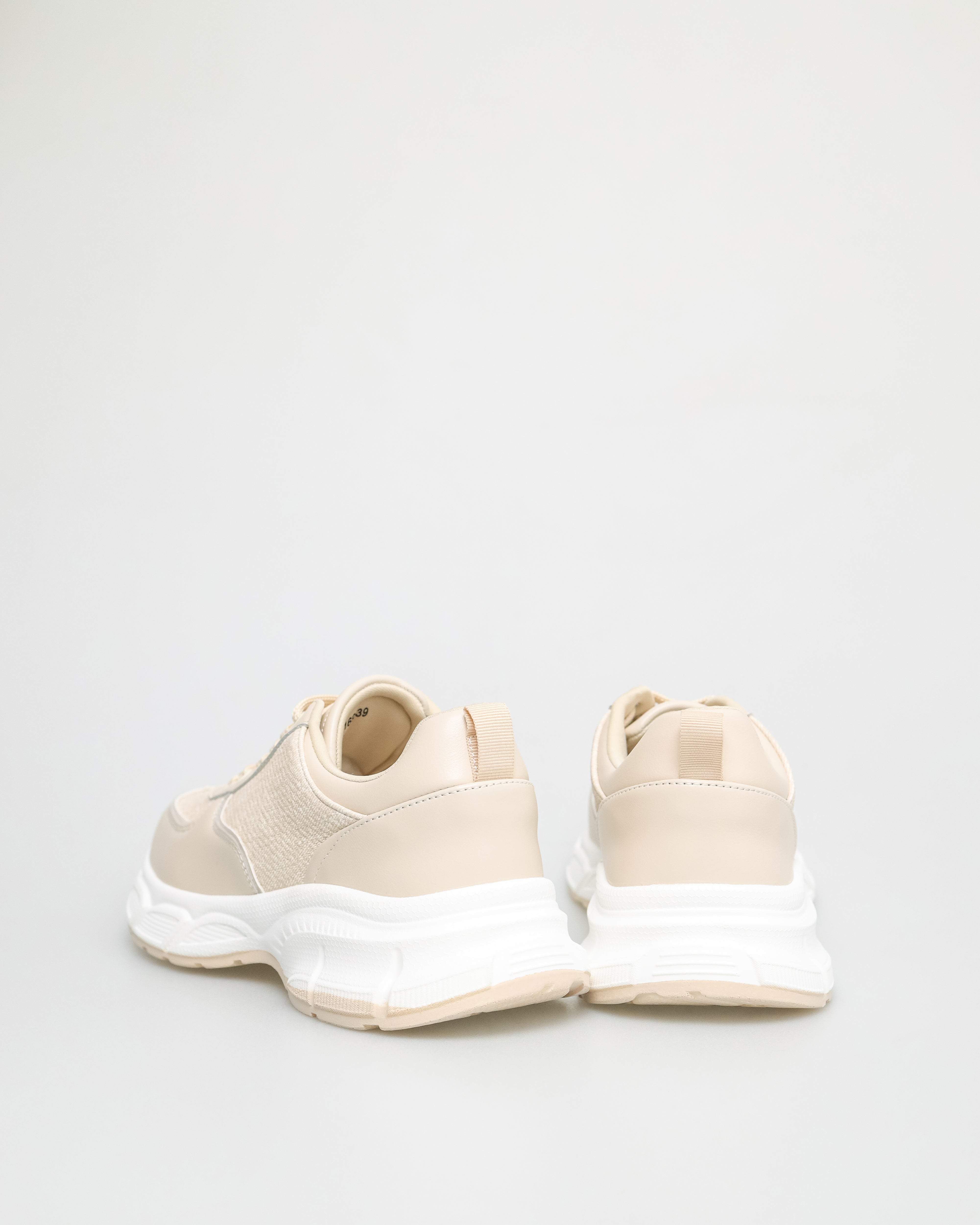 #color_beige