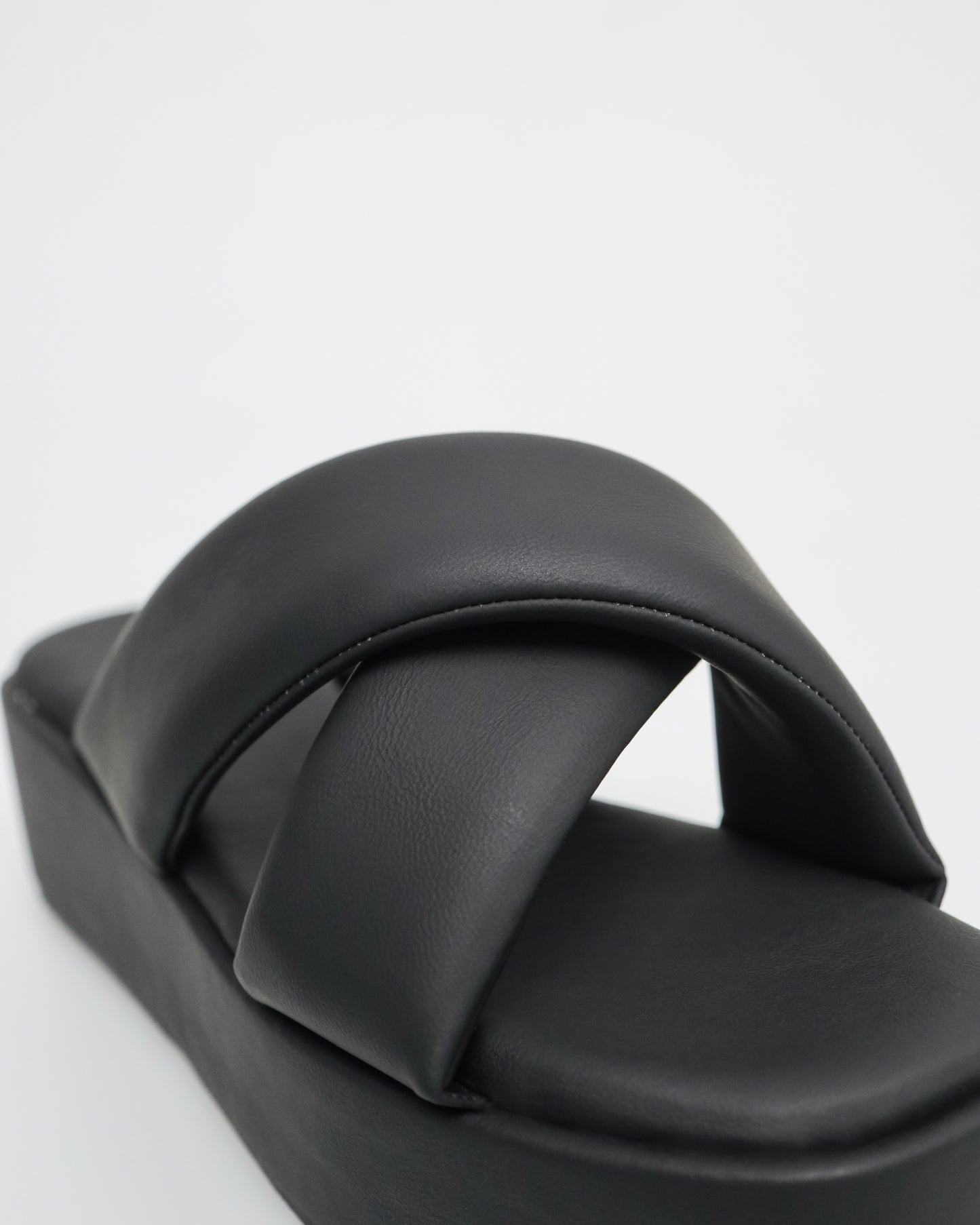 Tomaz YX154 Ladies Double Strap Sandals (Black)