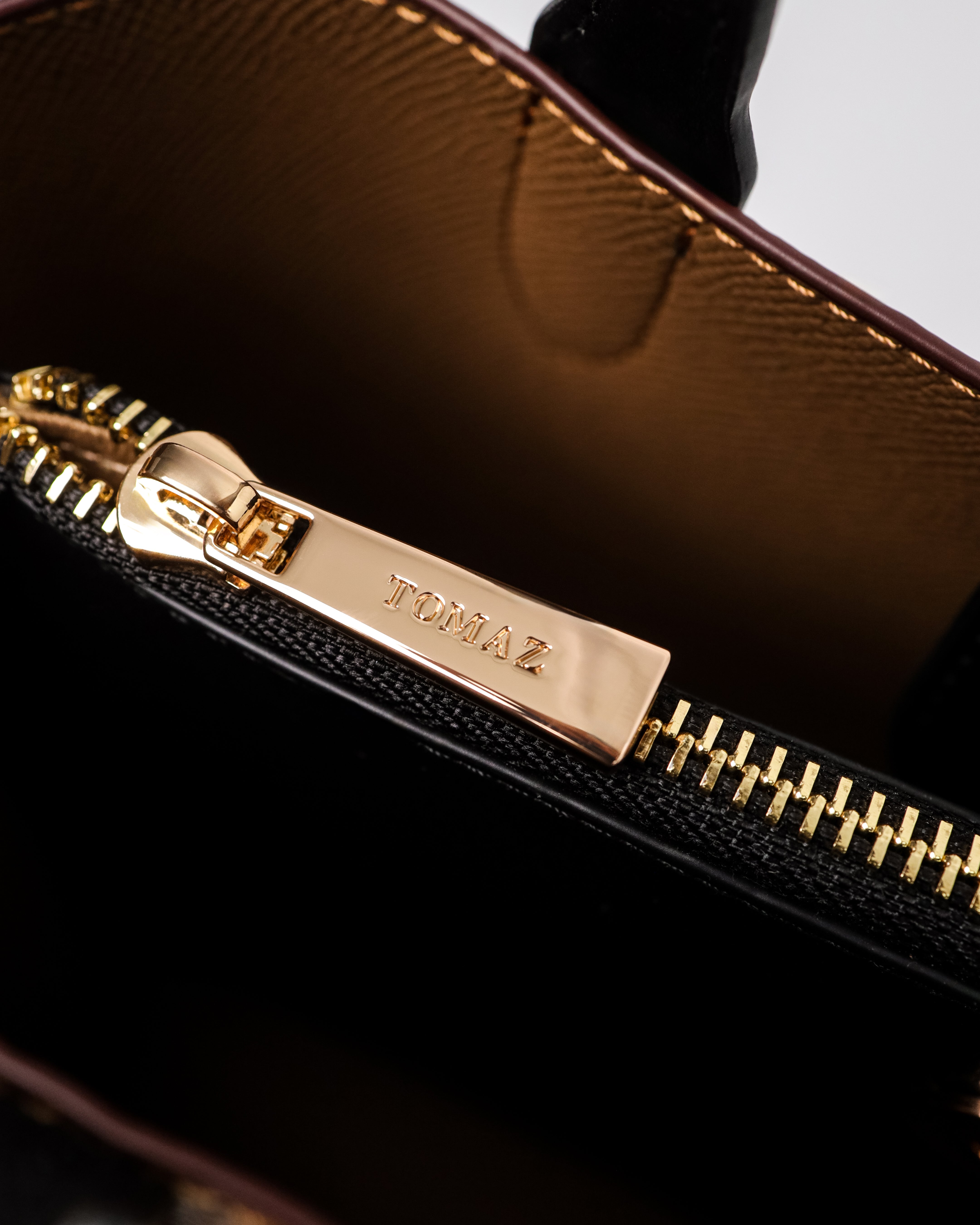 Tomaz BL280 Ladies Monogram HandBag