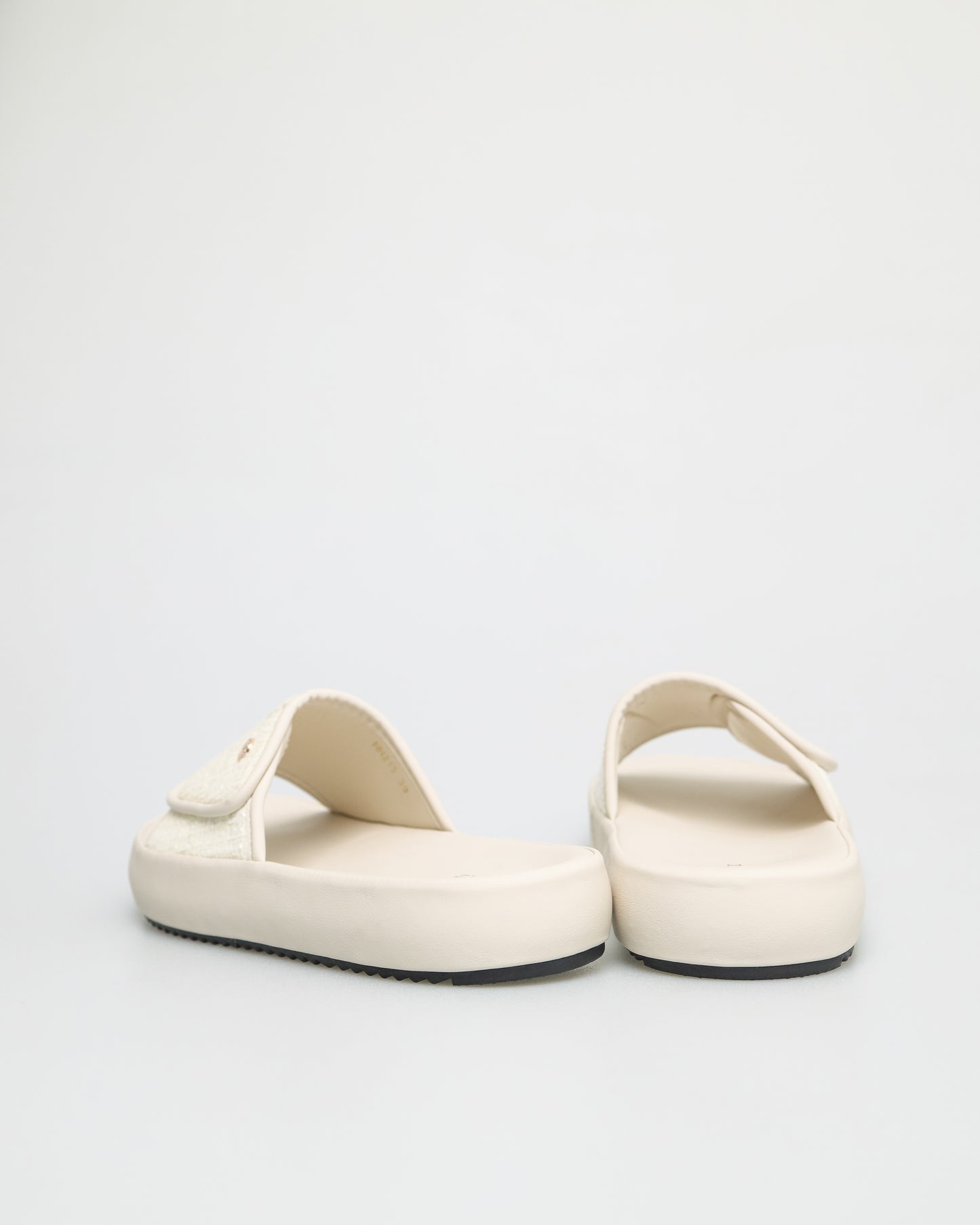 Tomaz NN213 Ladies Glitter Textured Sandals (Cream)