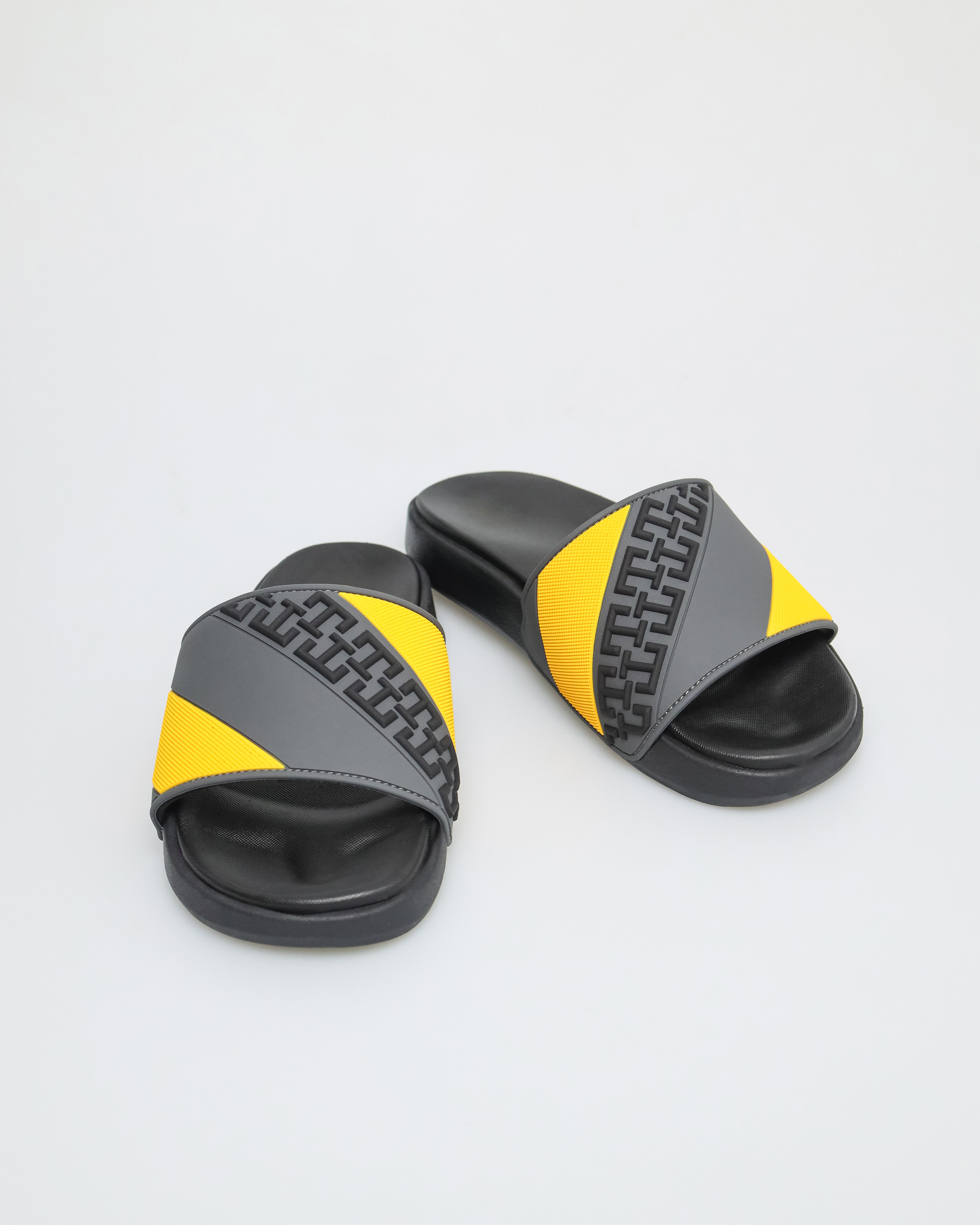 #color_dark grey/yellow