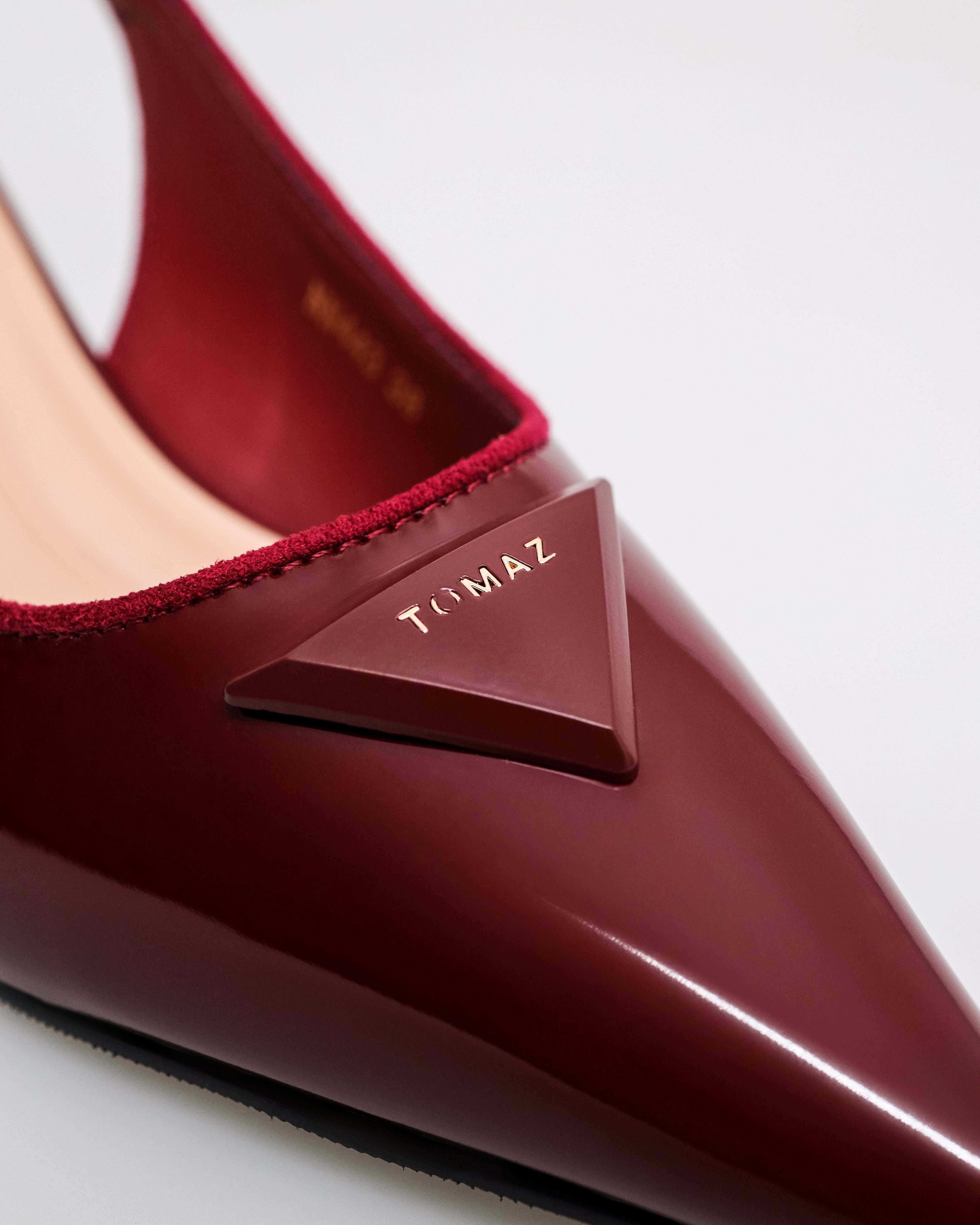 #color_burgundy