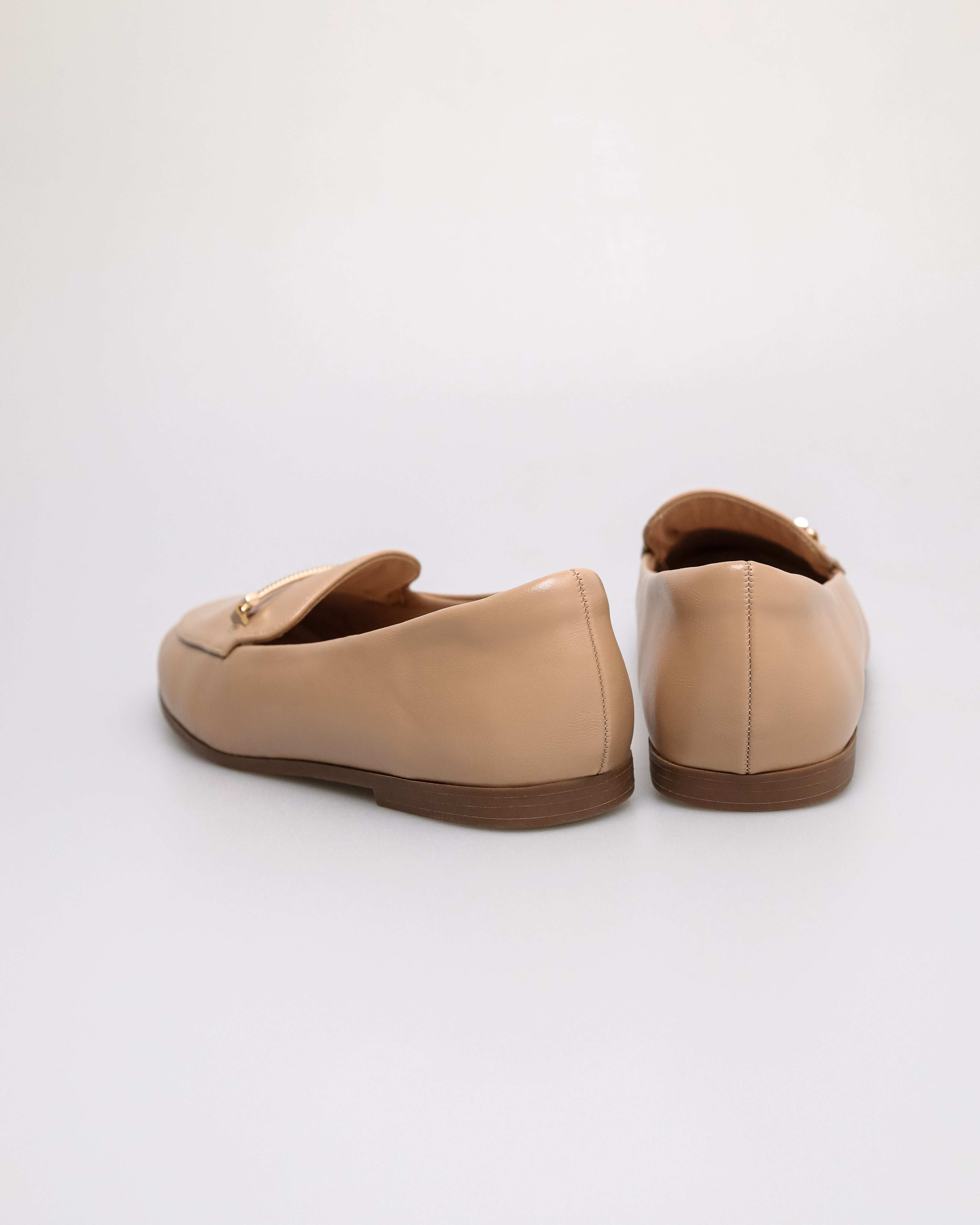 #color_beige