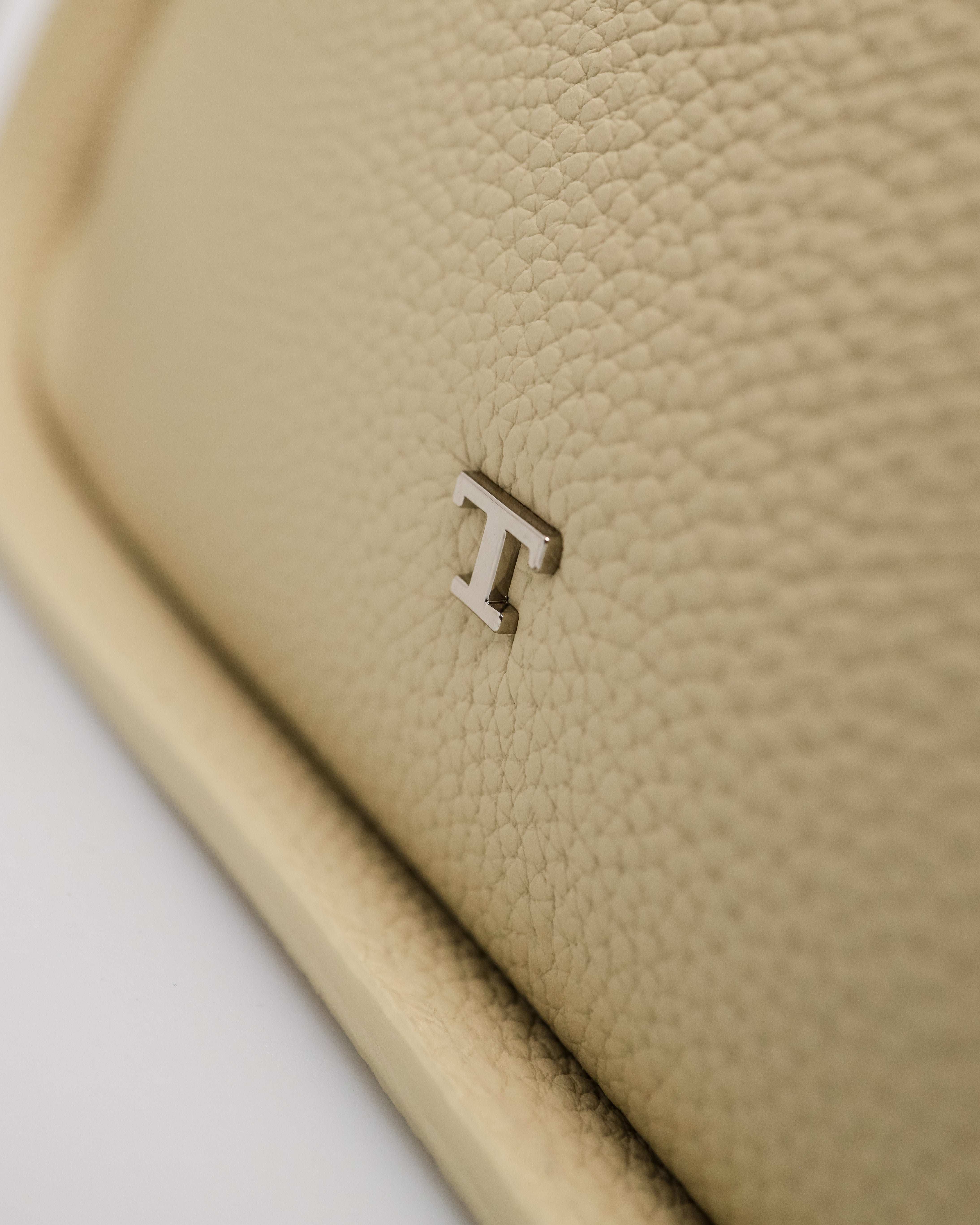 #color_beige