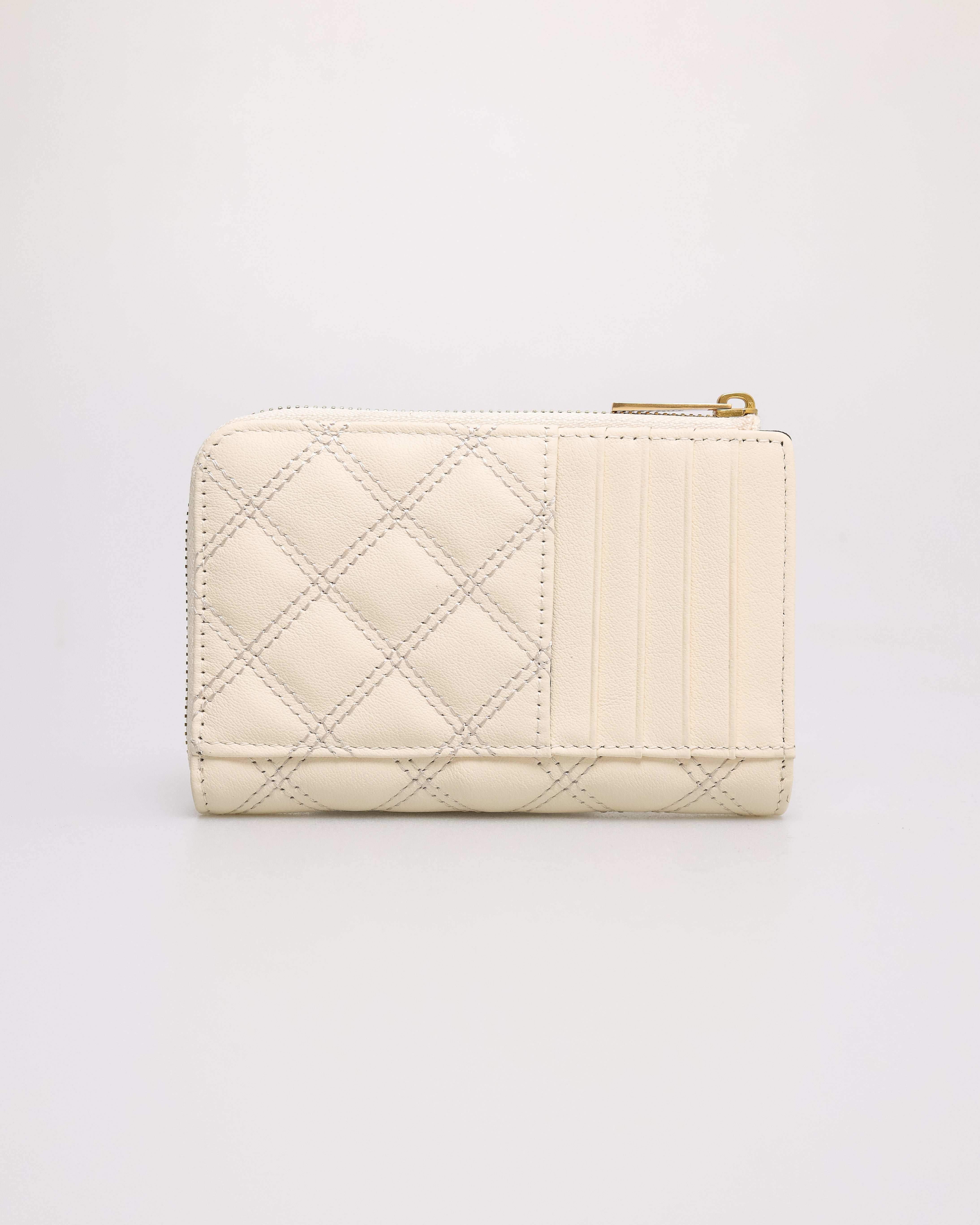 #color_beige