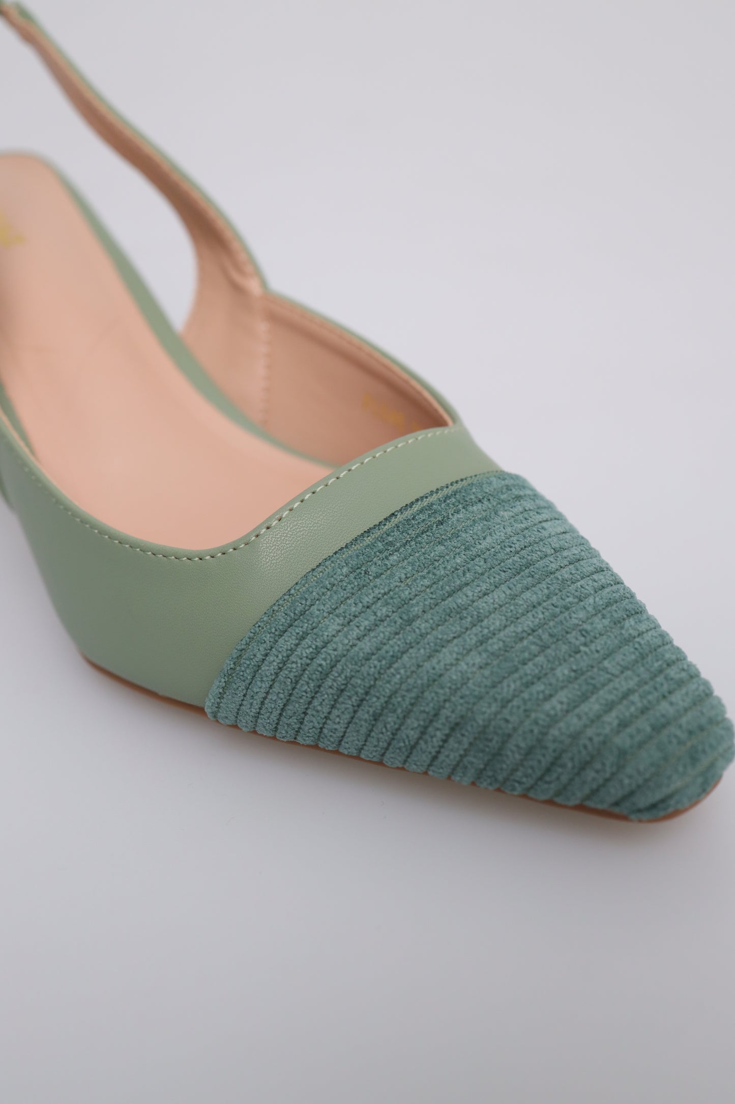 Tomaz FL045 Ladies Pointed Toe Slingback Heels (Green)