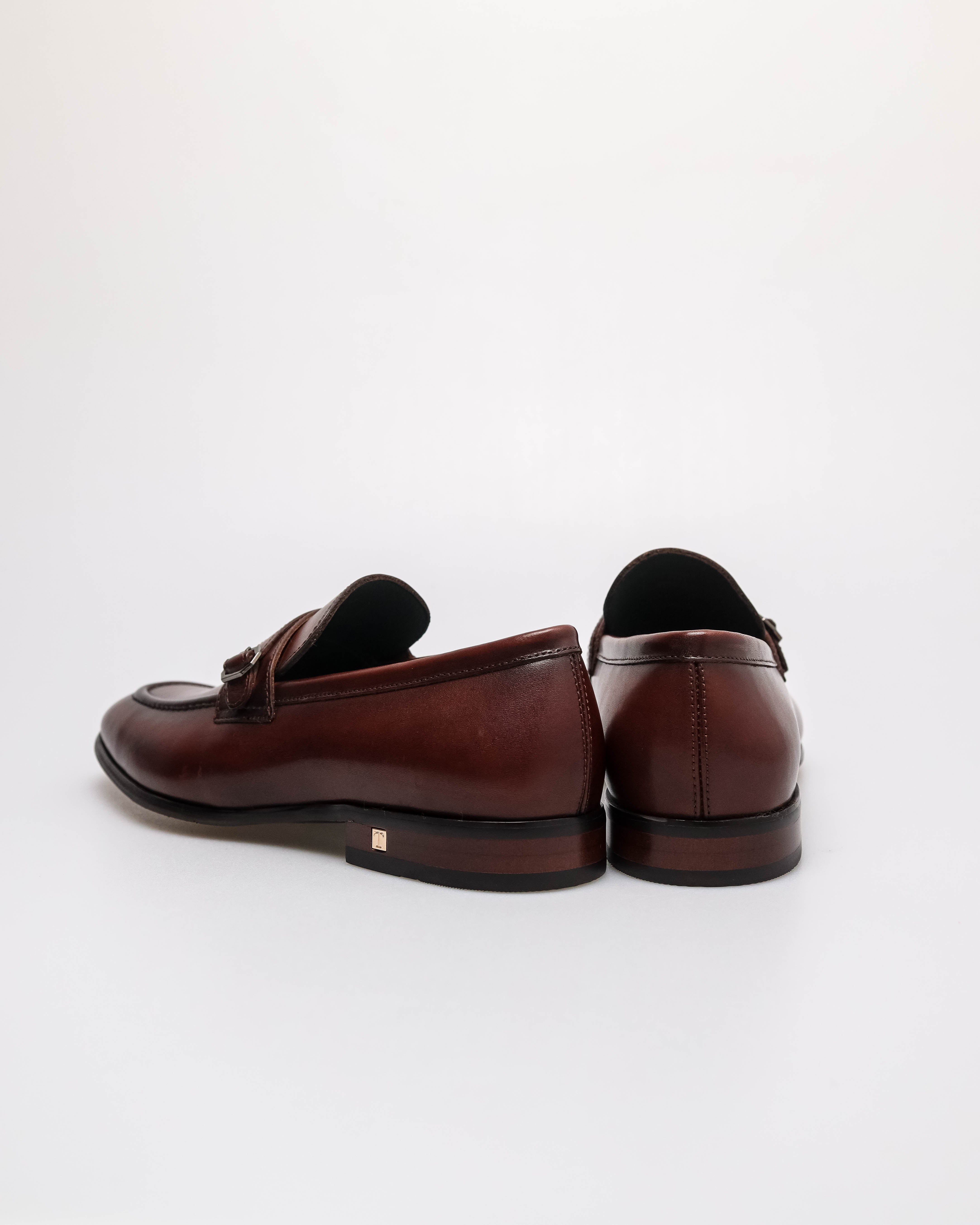 #color_brown