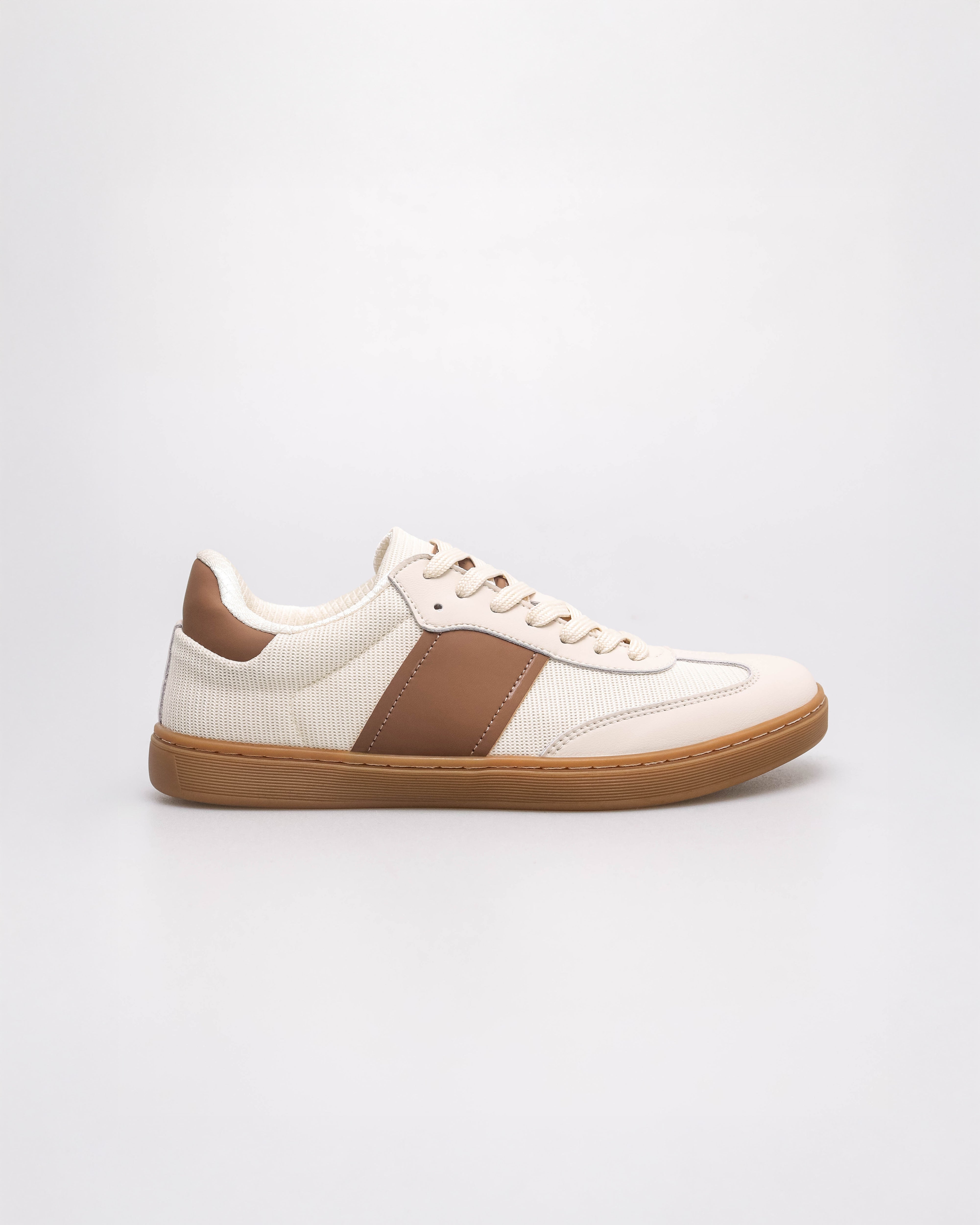 #color_apricot/beige