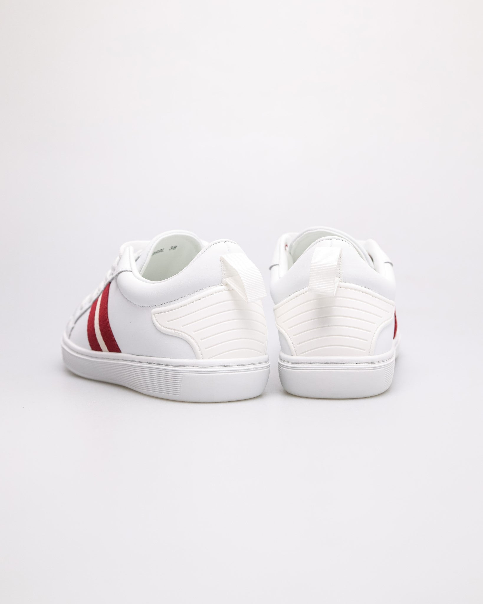 #color_white/red/orange