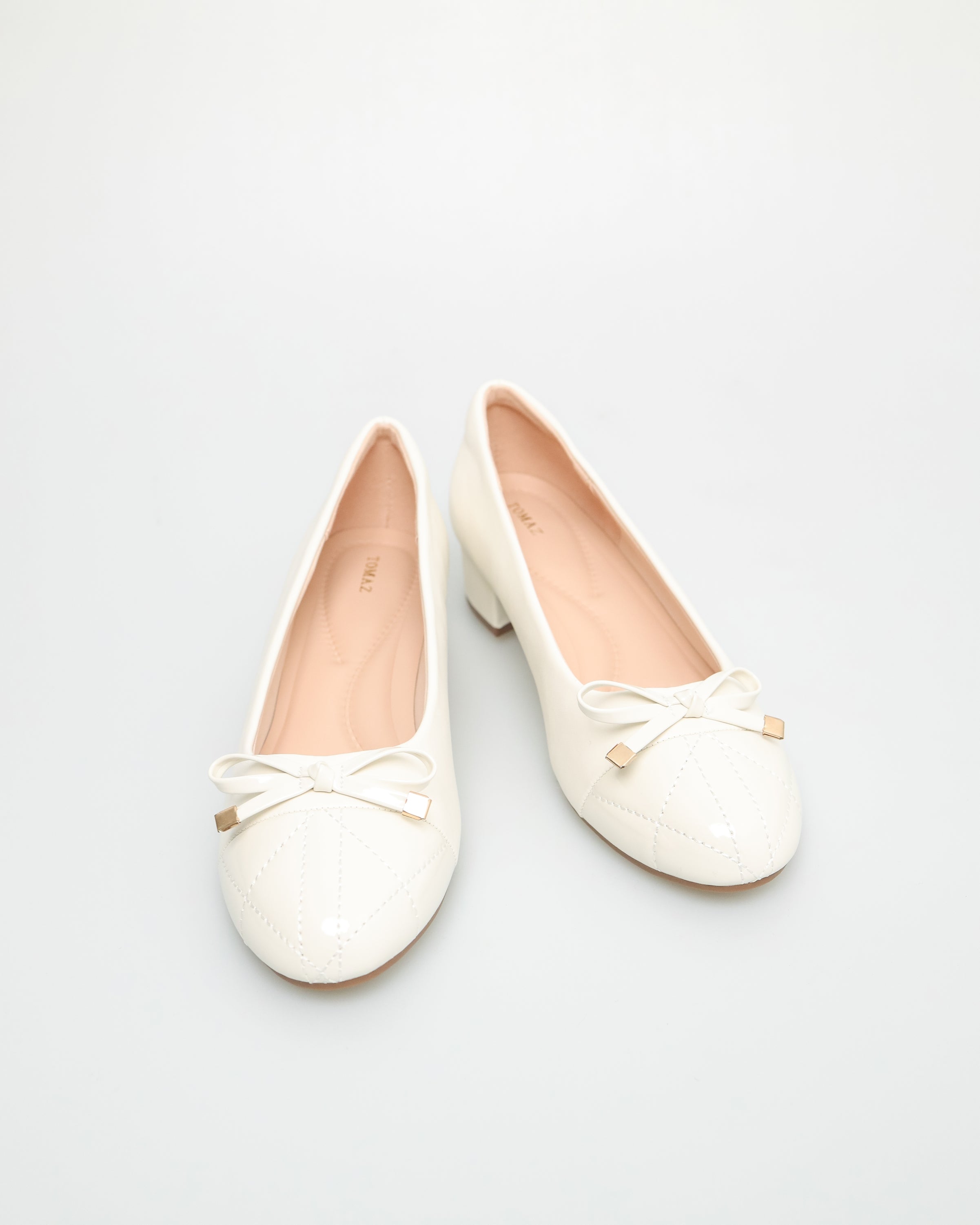 #color_beige
