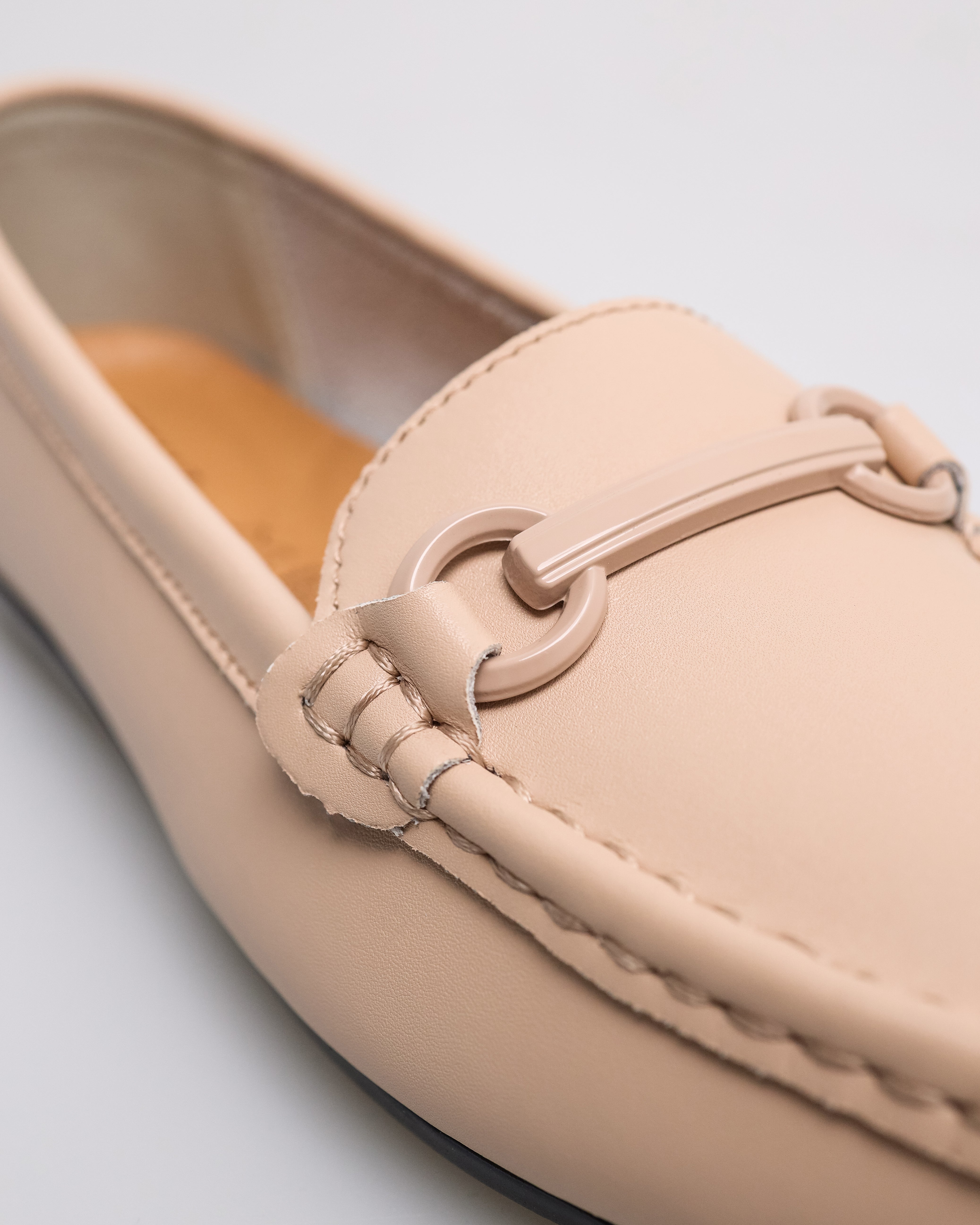 #color_beige