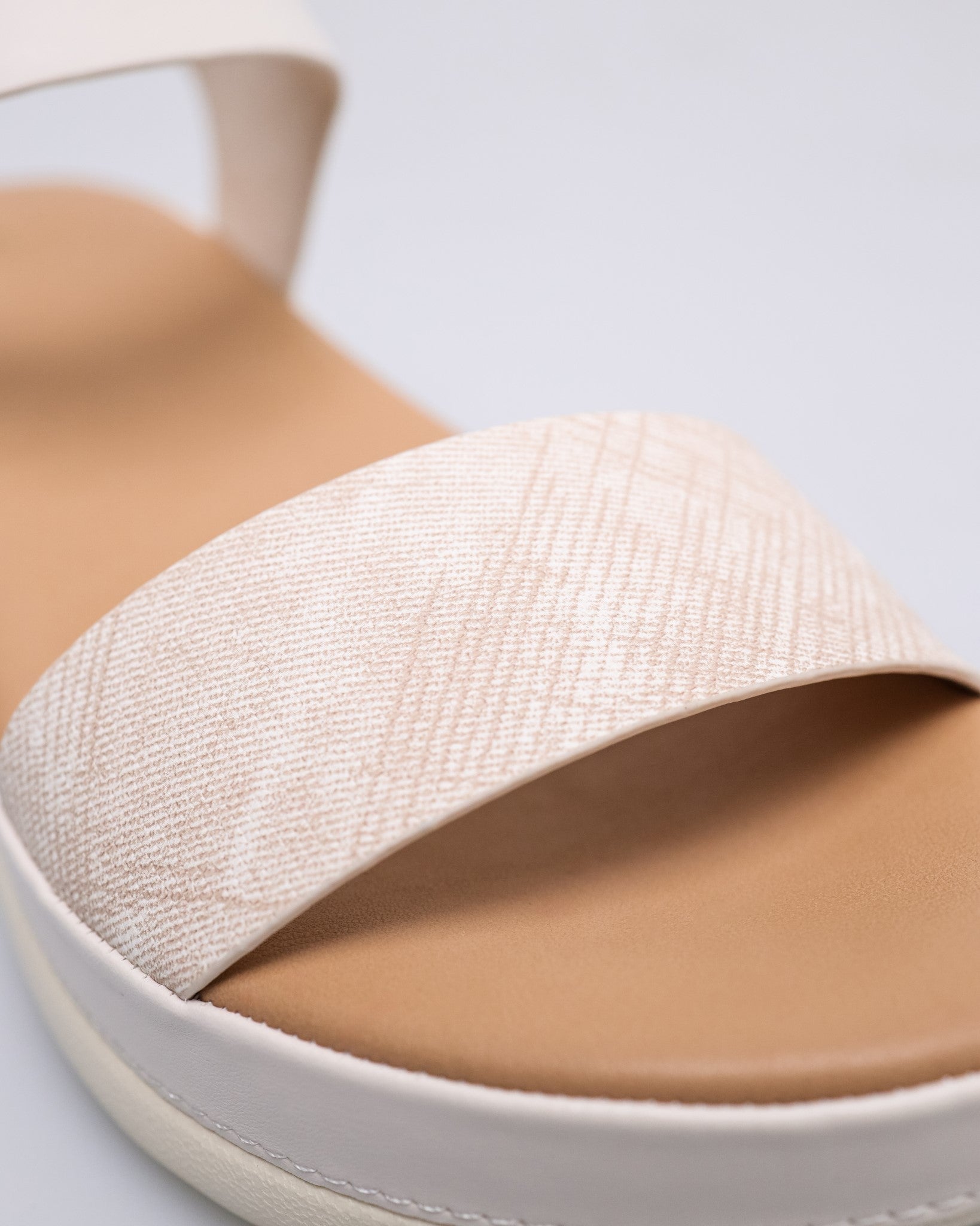 Tomaz NN563 Ladies Gold Buckle Sandal