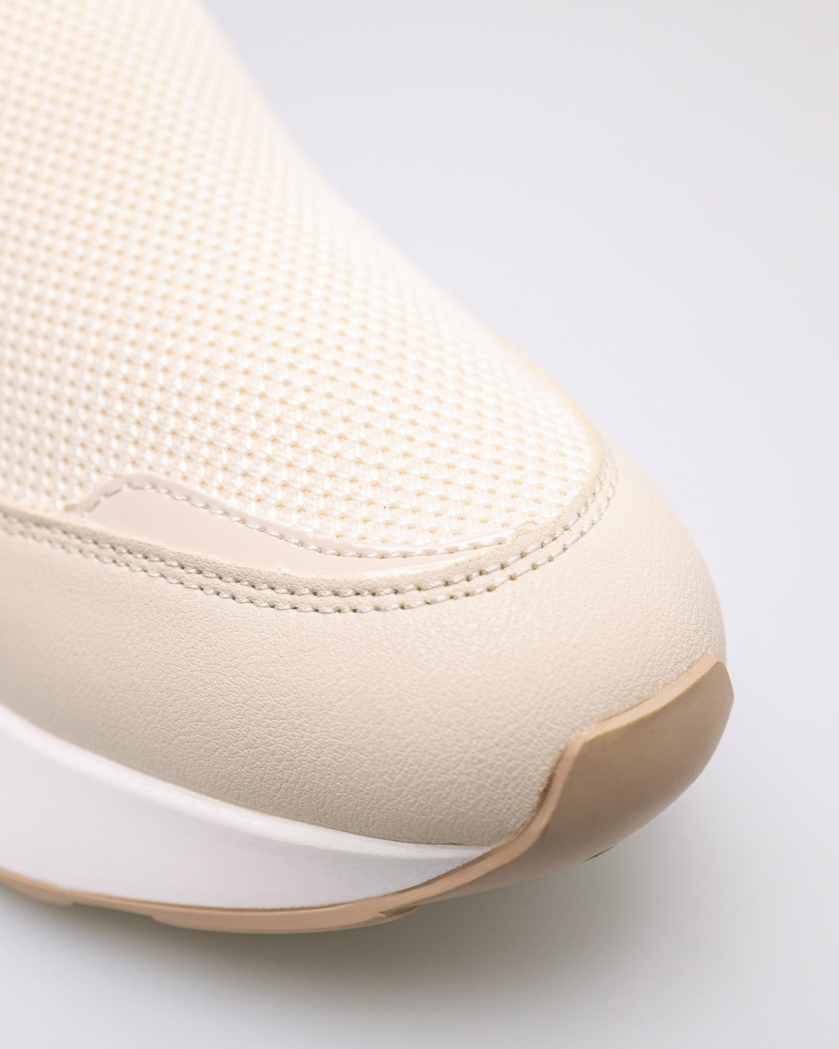 #color_beige