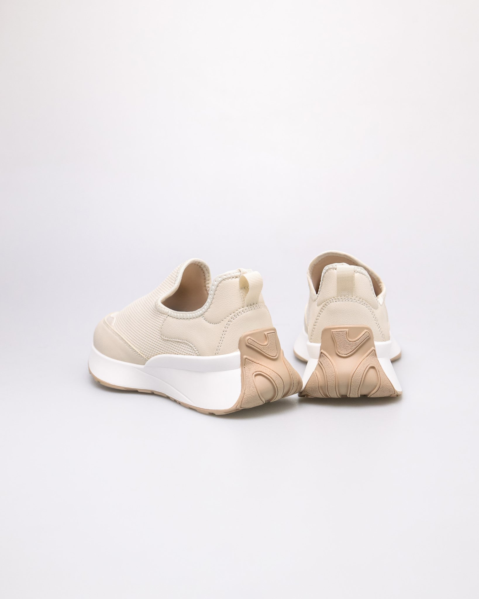 #color_beige