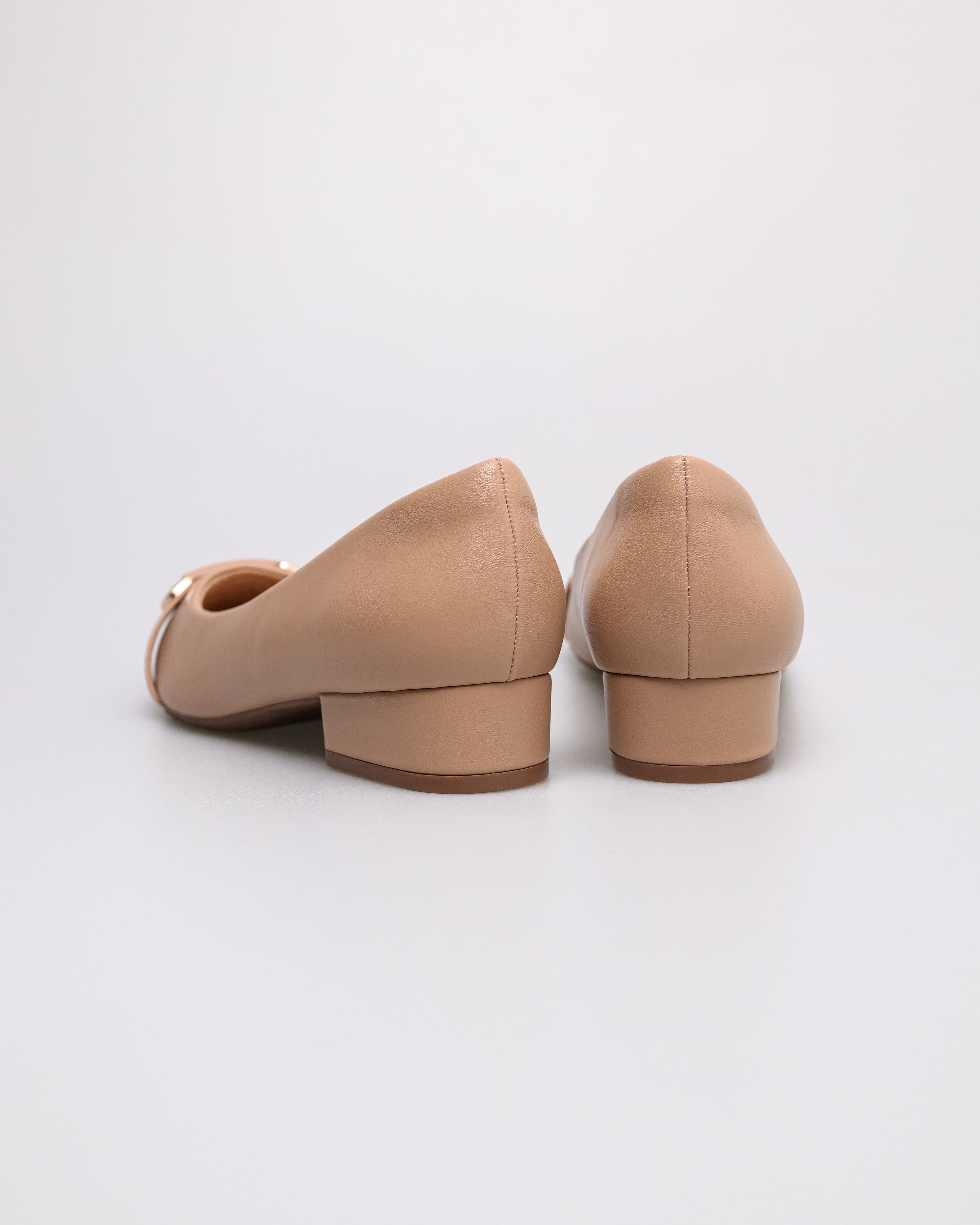#color_beige