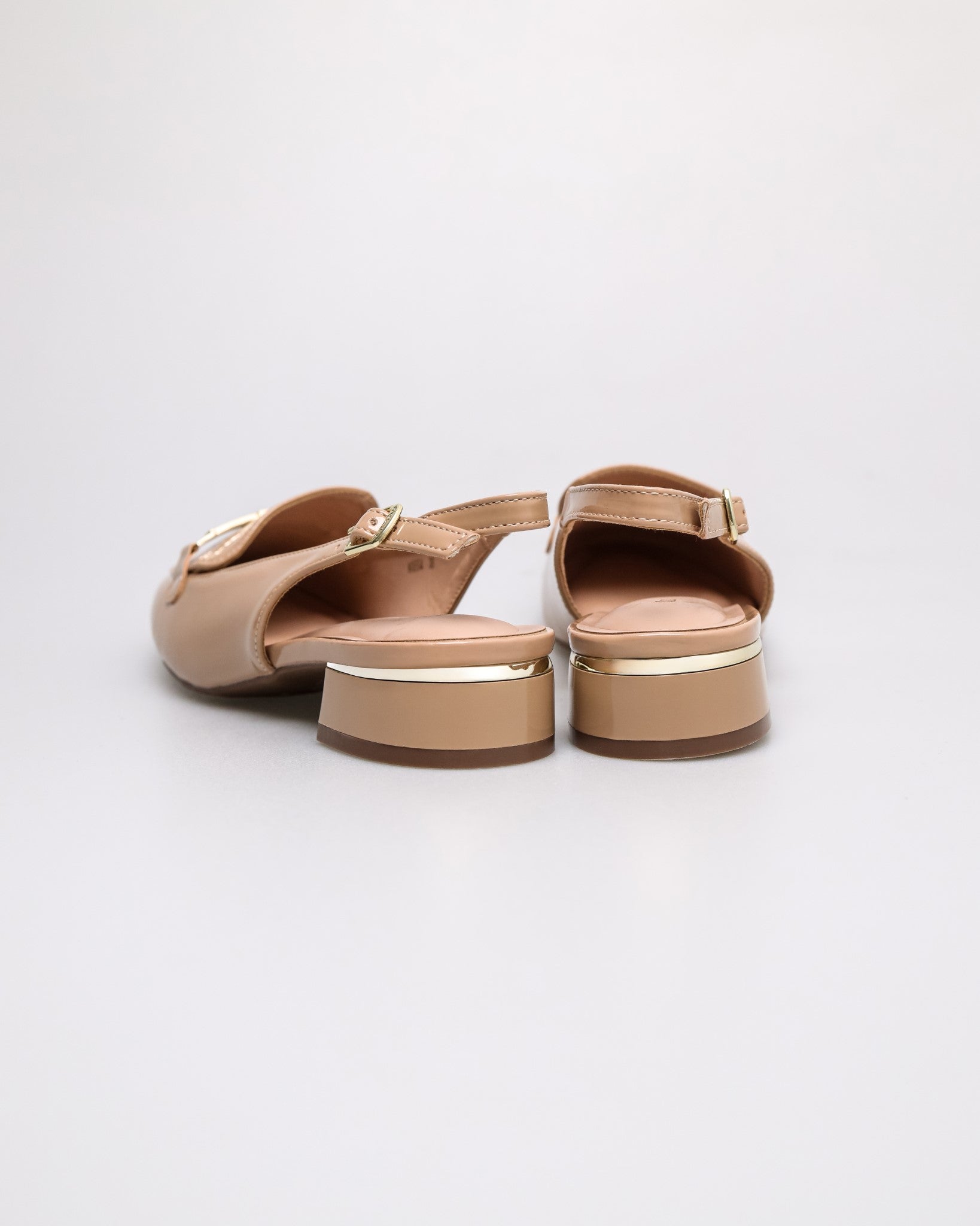 #color_beige