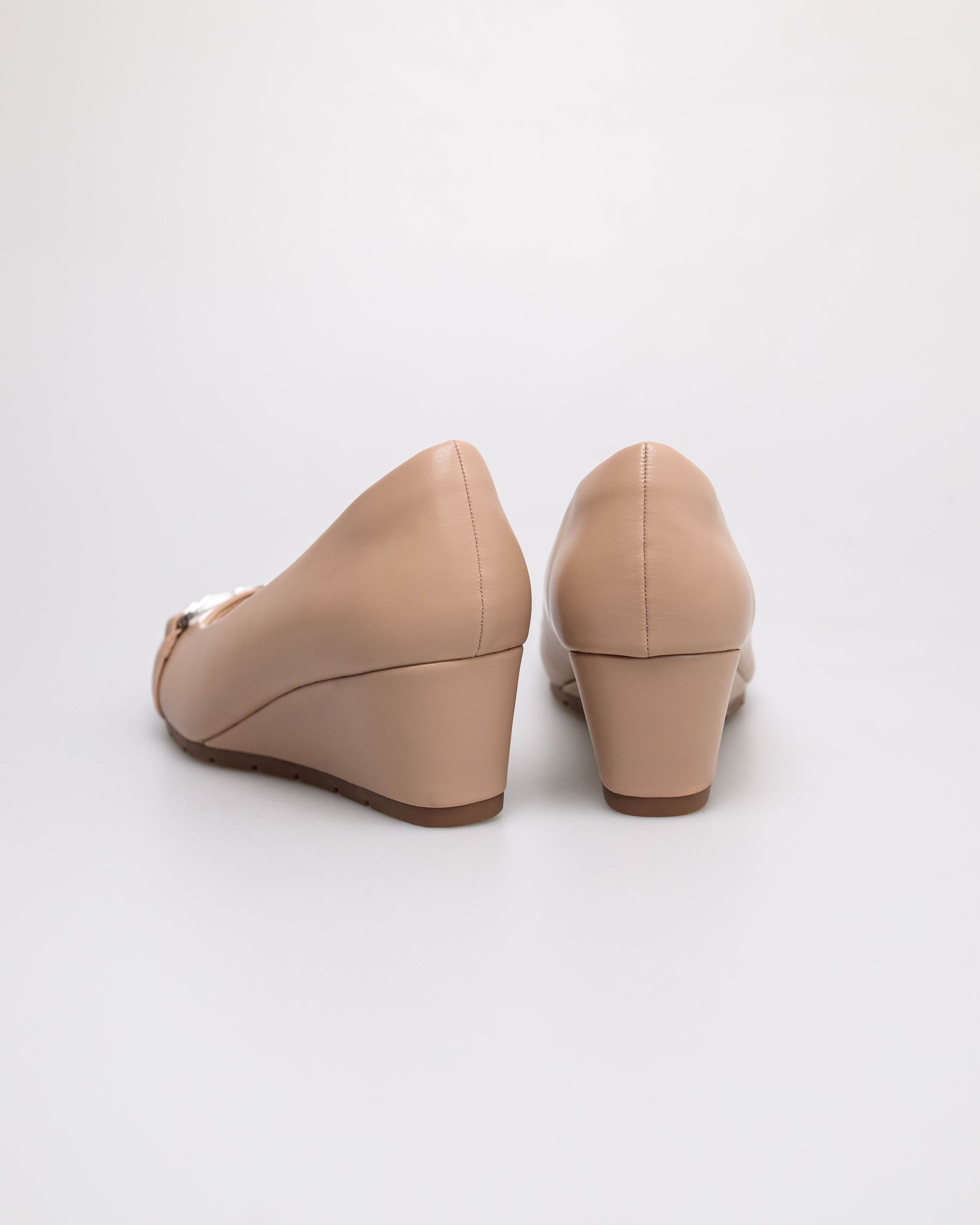 #color_beige