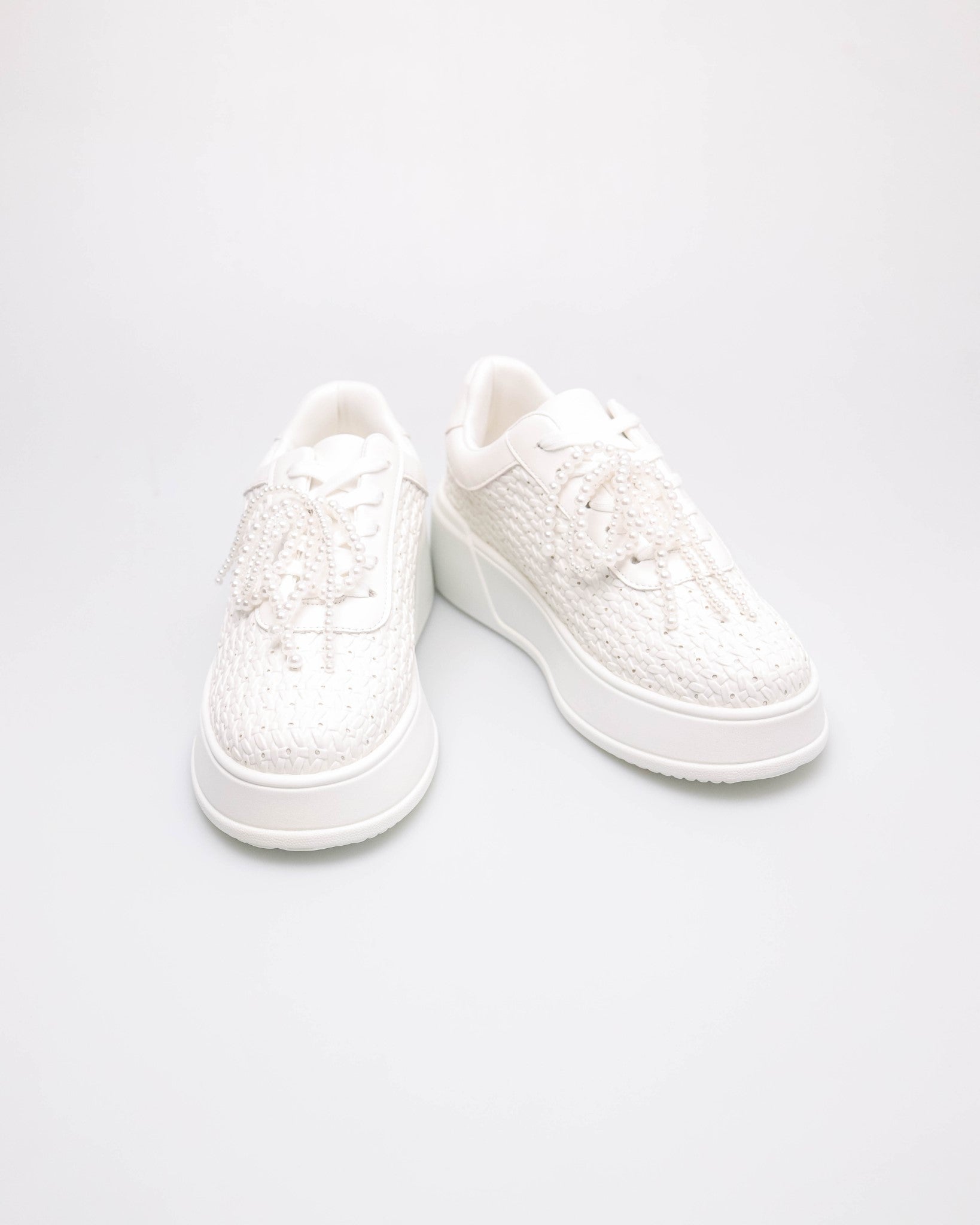 #color_white