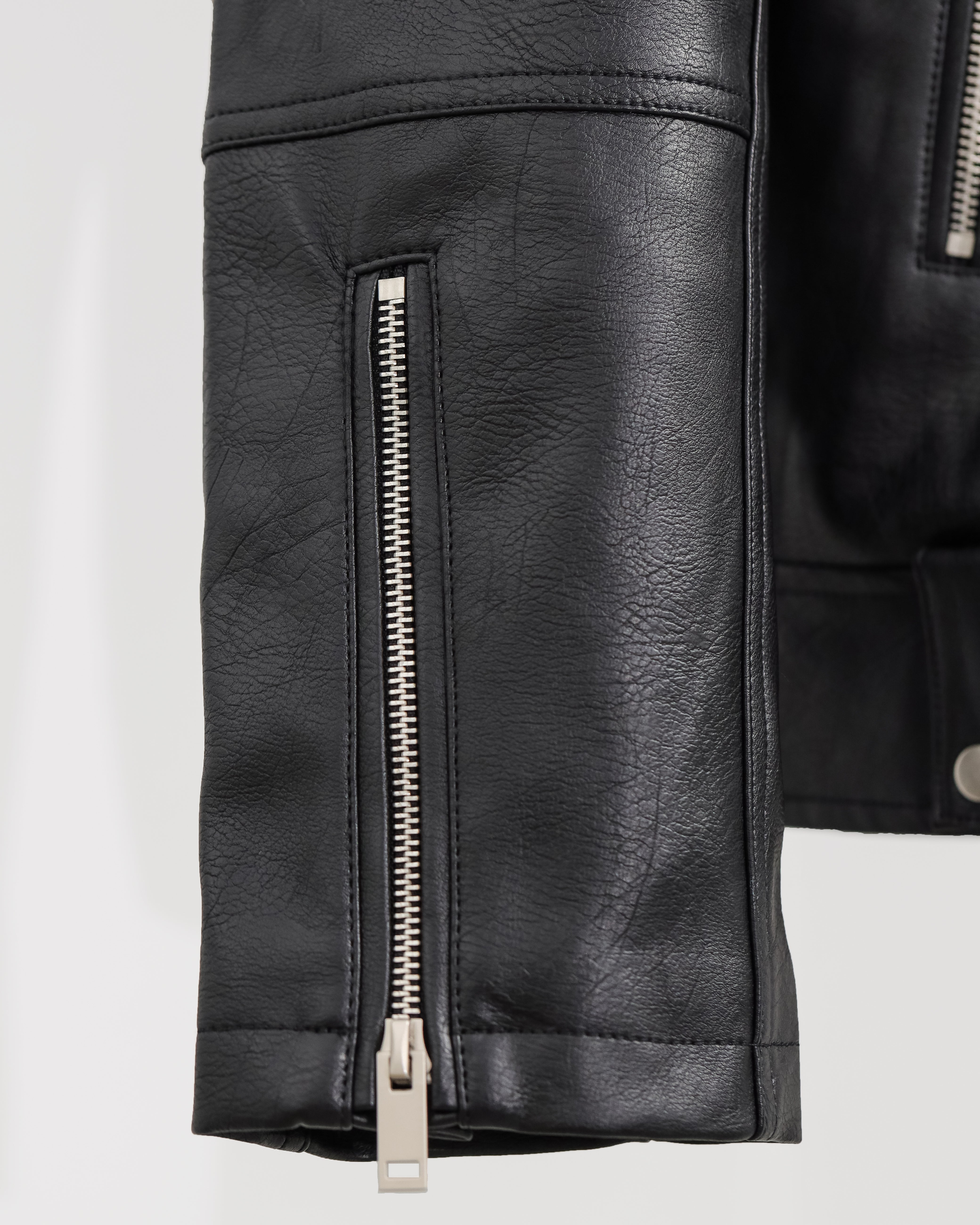 Jaket Kulit Lelaki Tomaz CC-13 (Hitam)