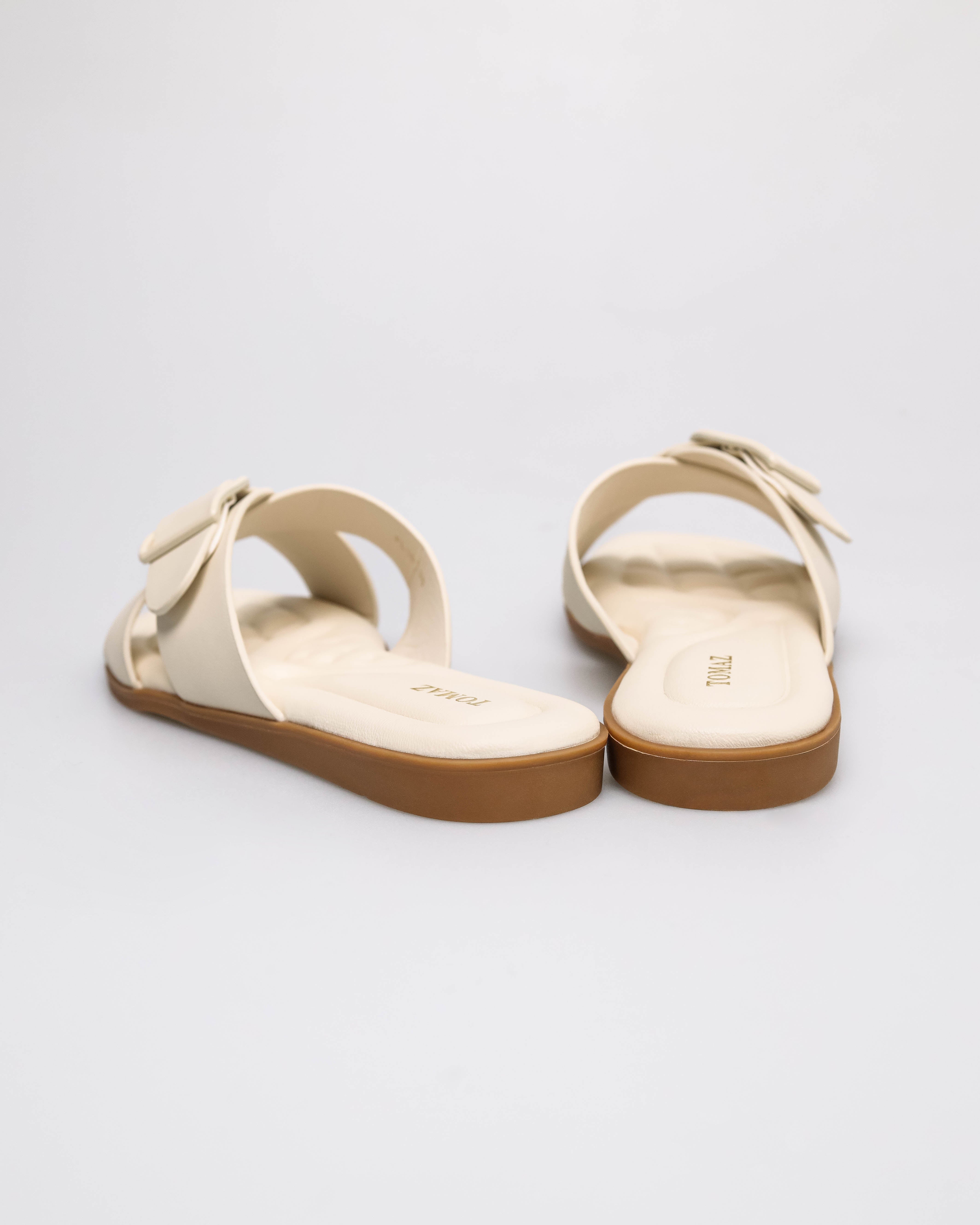 #color_ivory