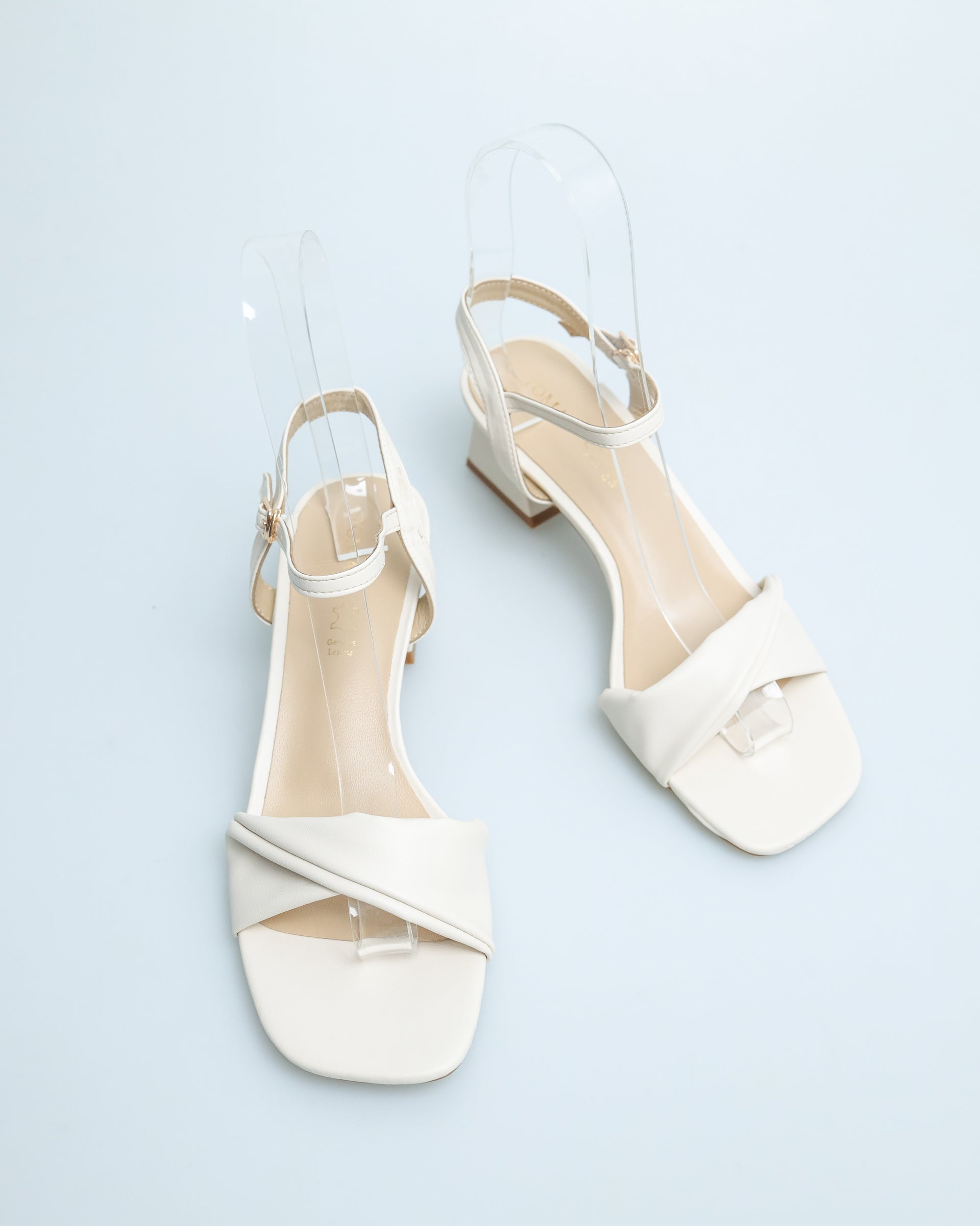 Tomaz YX109 Ladies Knotted Strap Slingback Heels (Cream)