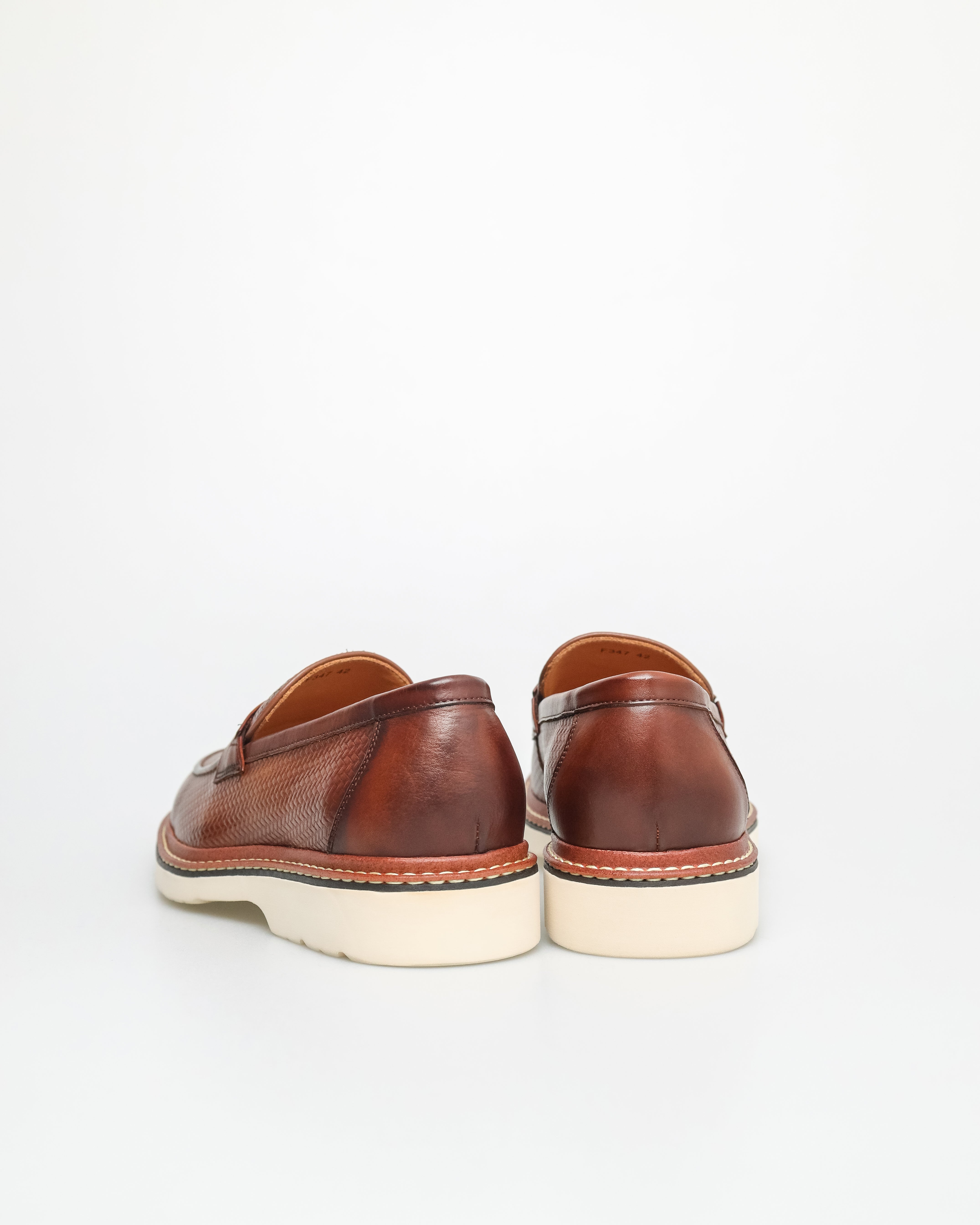 #color_brown