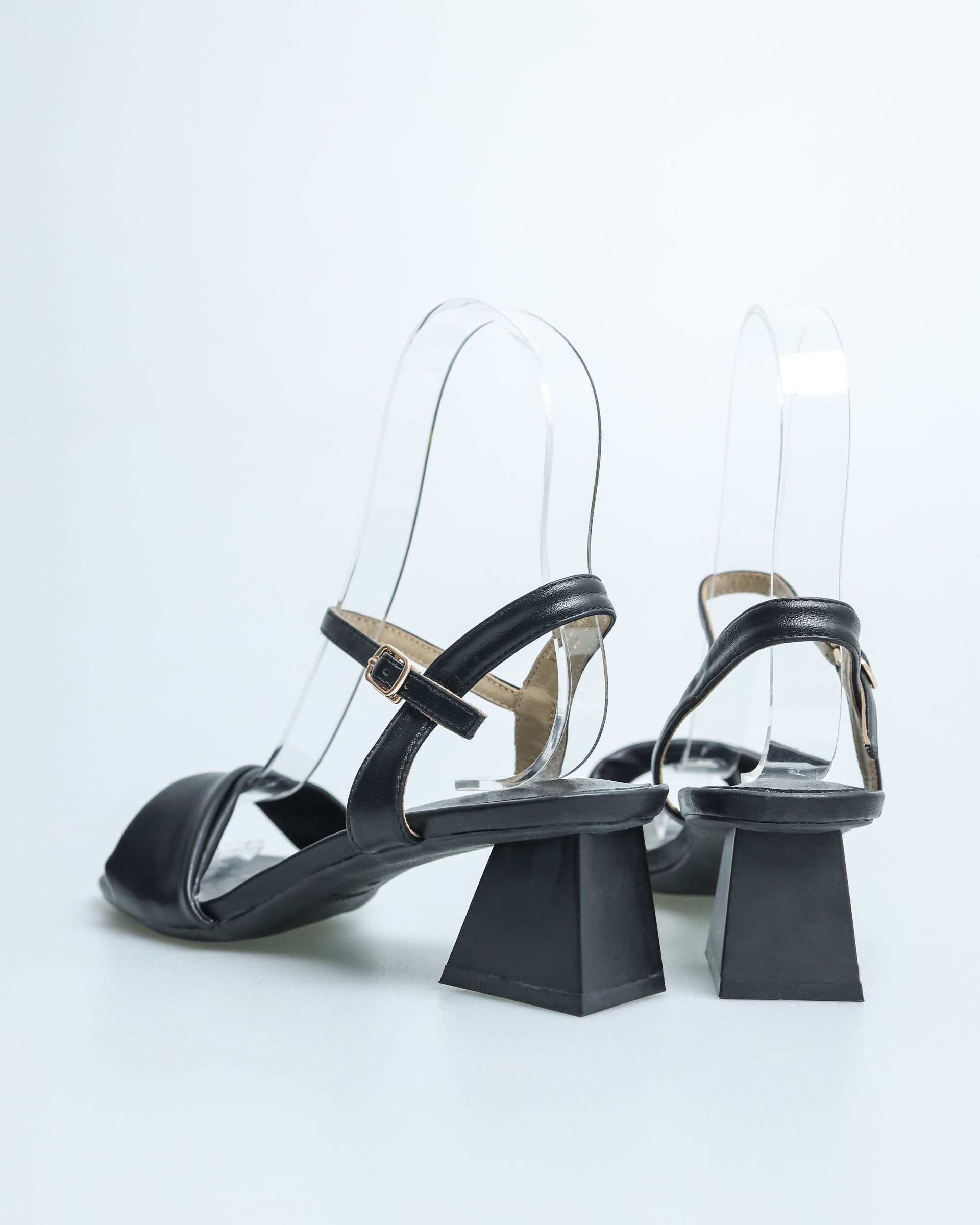 Tomaz YX109 Ladies Knotted Strap Slingback Heels (Black)