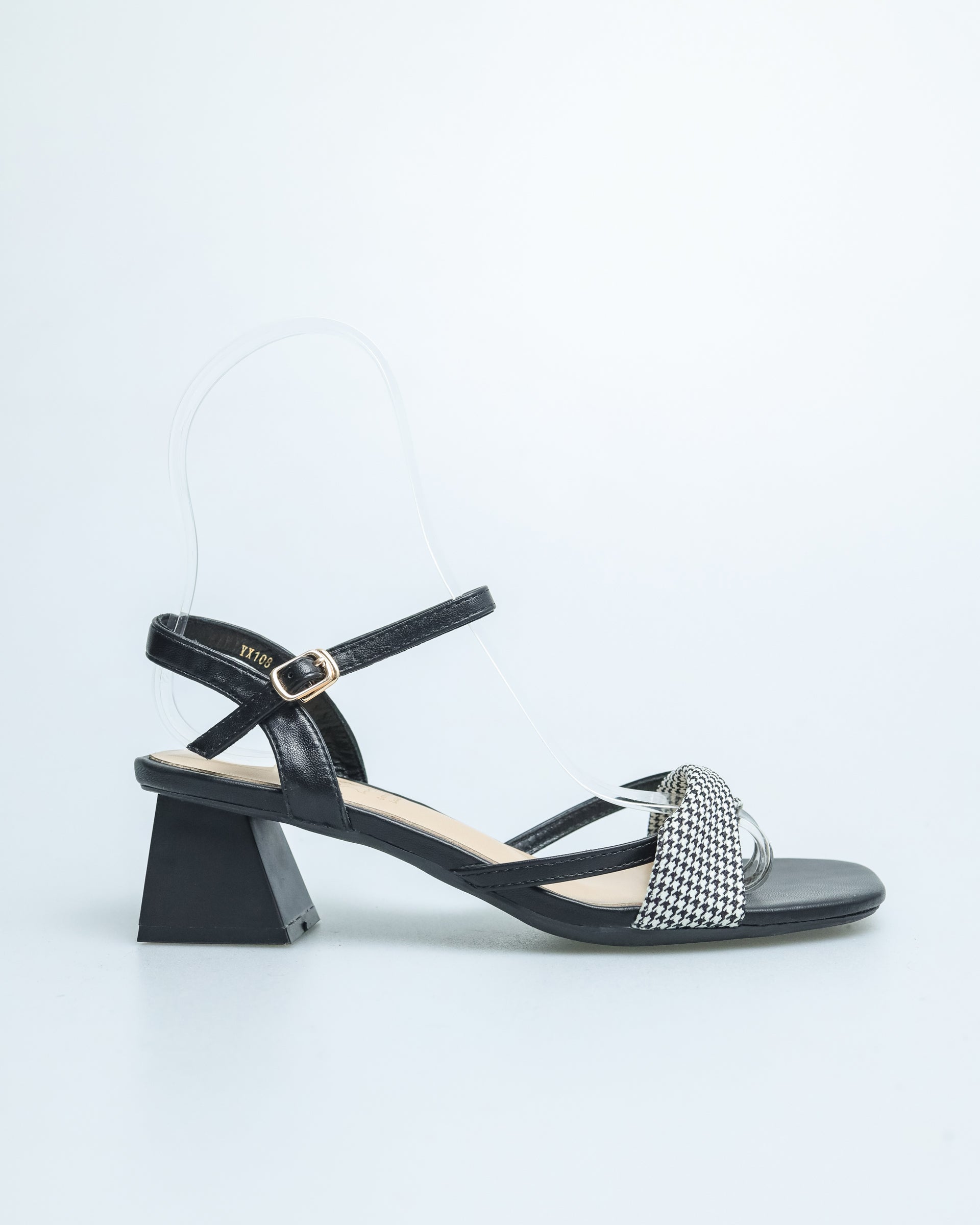 Tumit Slingback Berkotak-kotak Wanita Tomaz YX108 (Hitam)