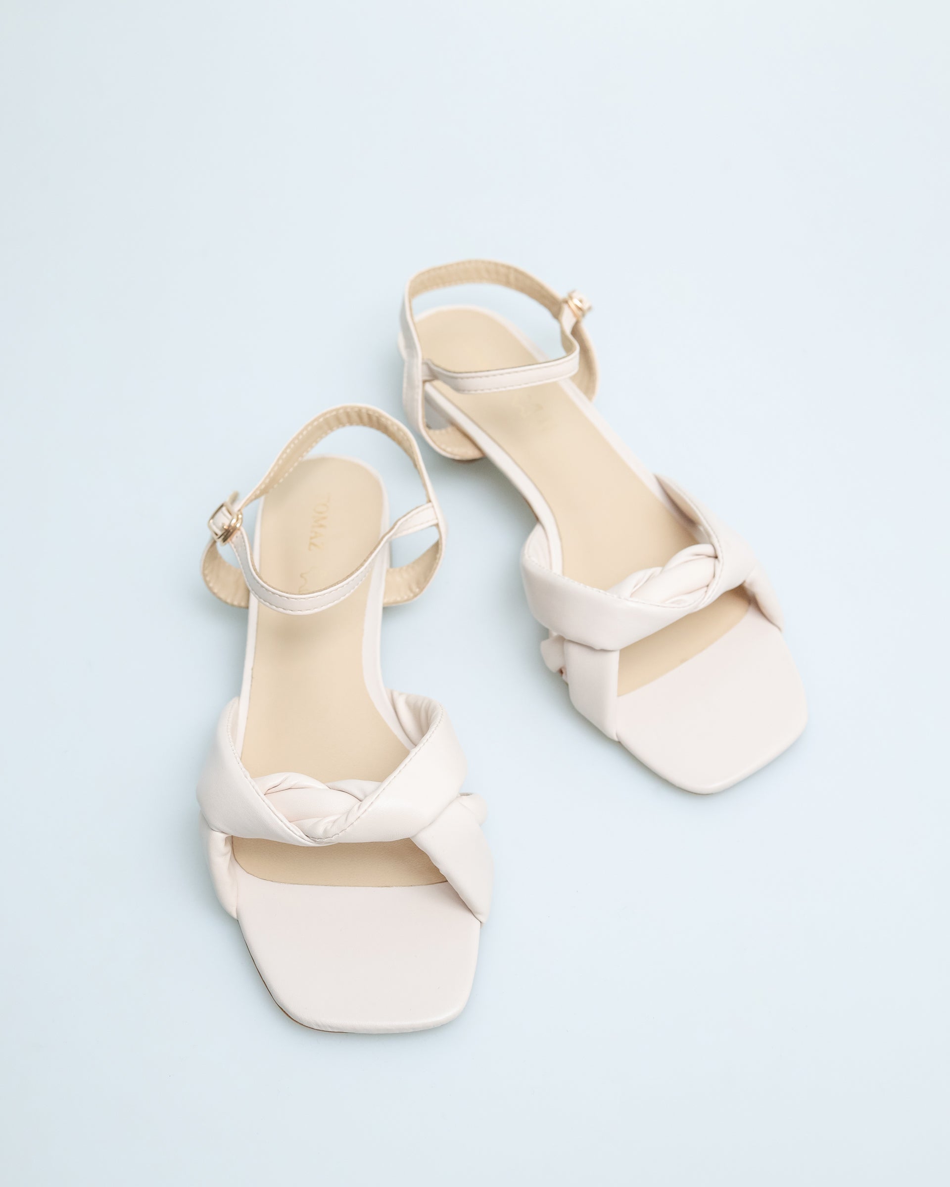 Tomaz YX83 Ladies Twisted Strap Slingback Sandals (Beige)