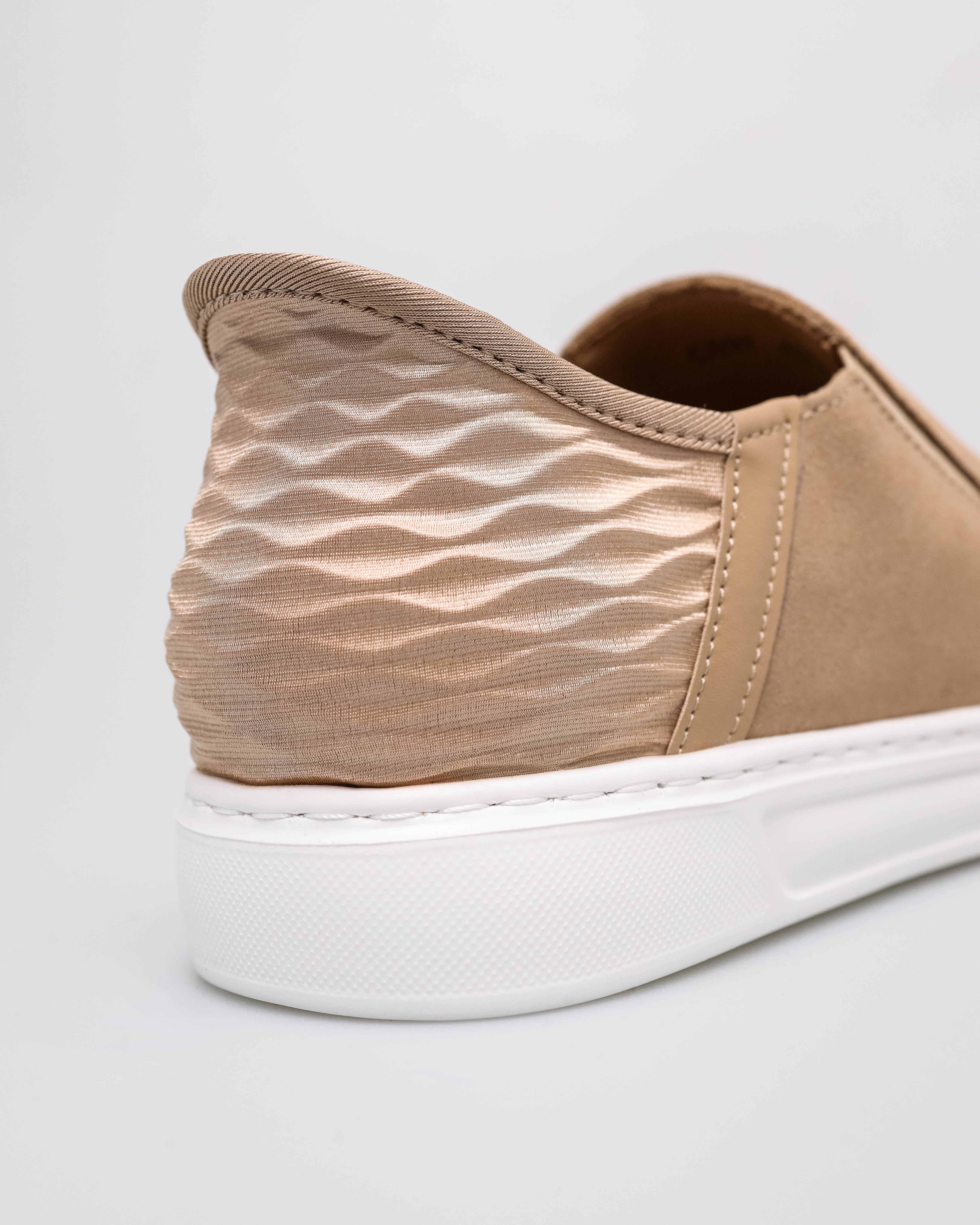 #color_beige