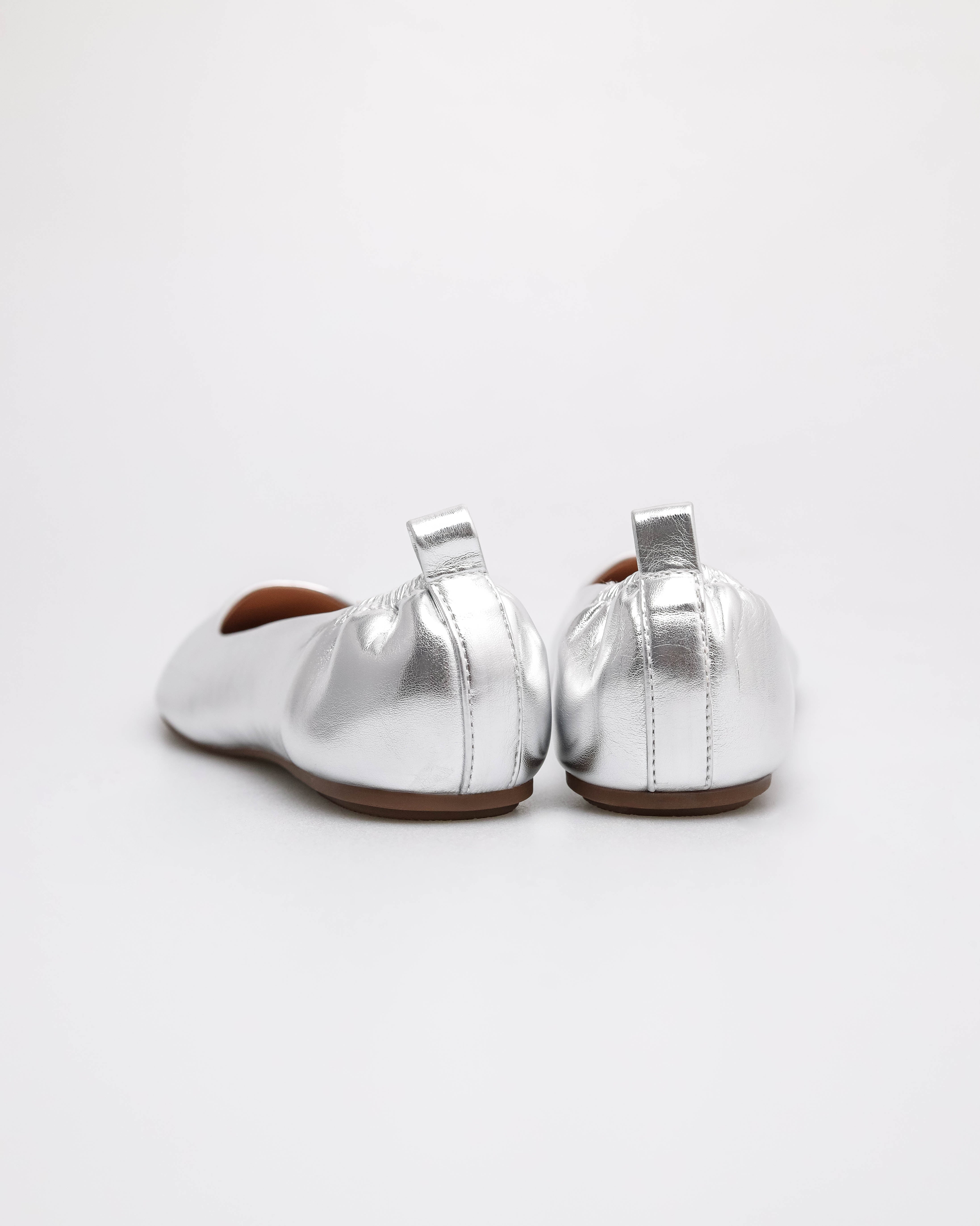 #color_silver