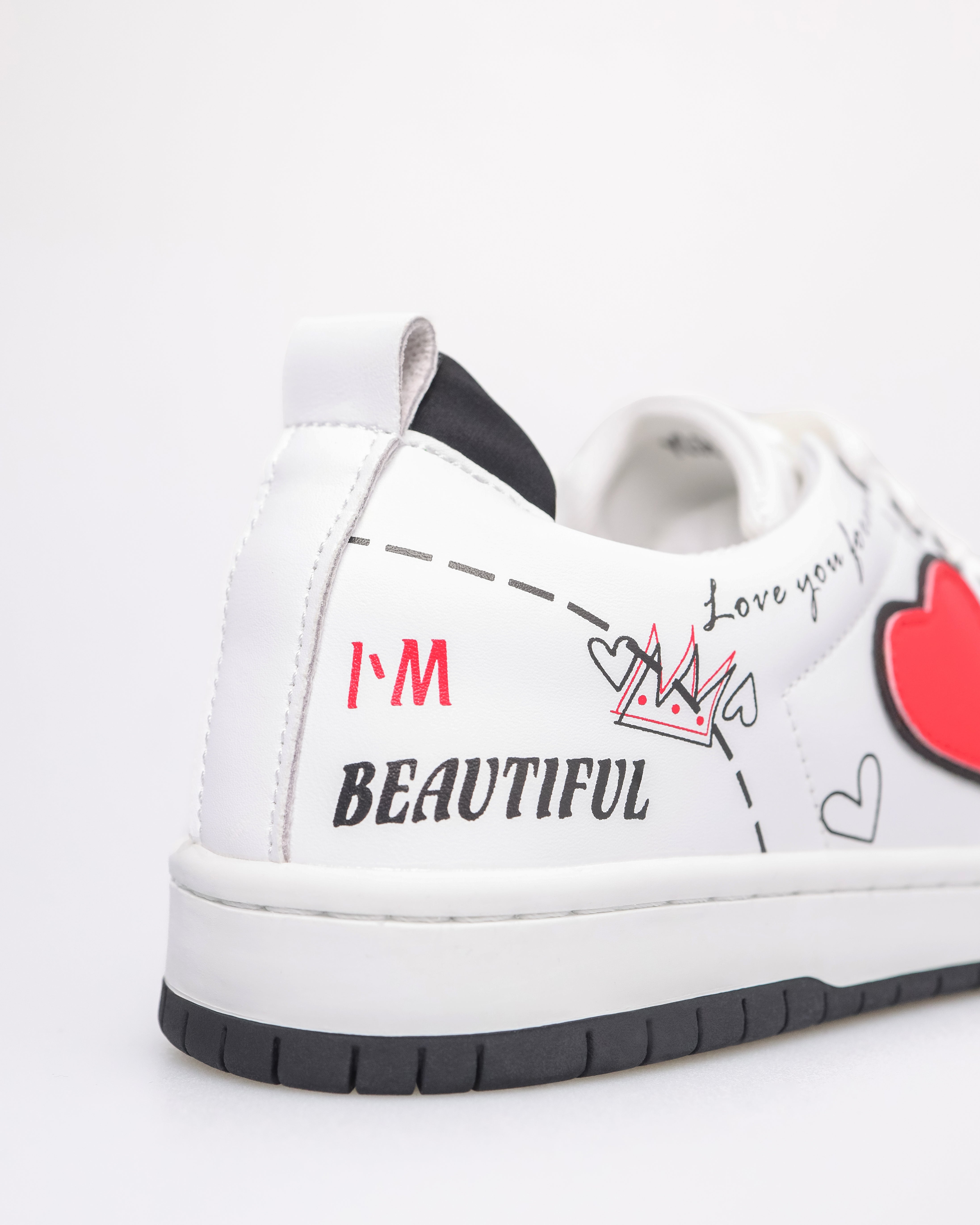 Sneakers Wanita Tomaz YL06