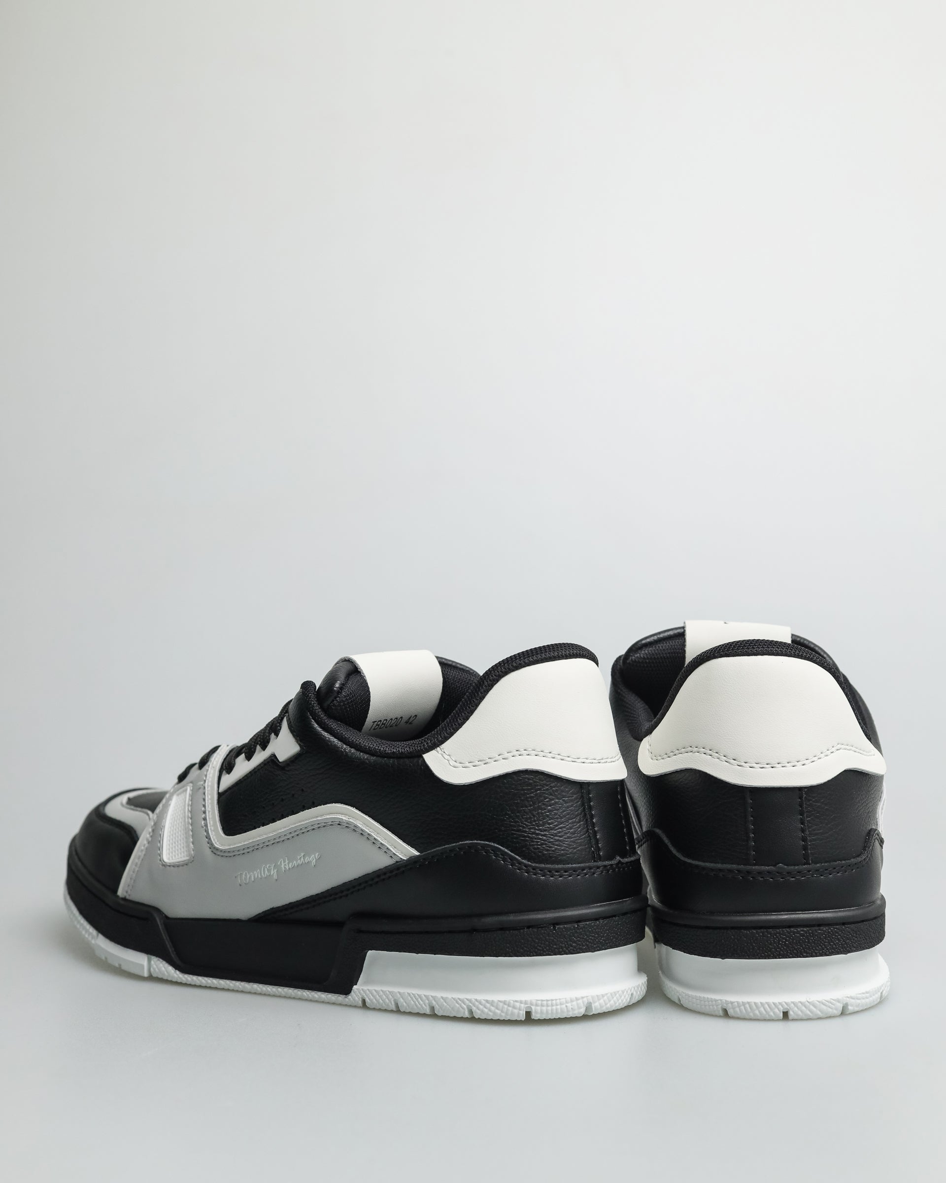 #color_black/grey