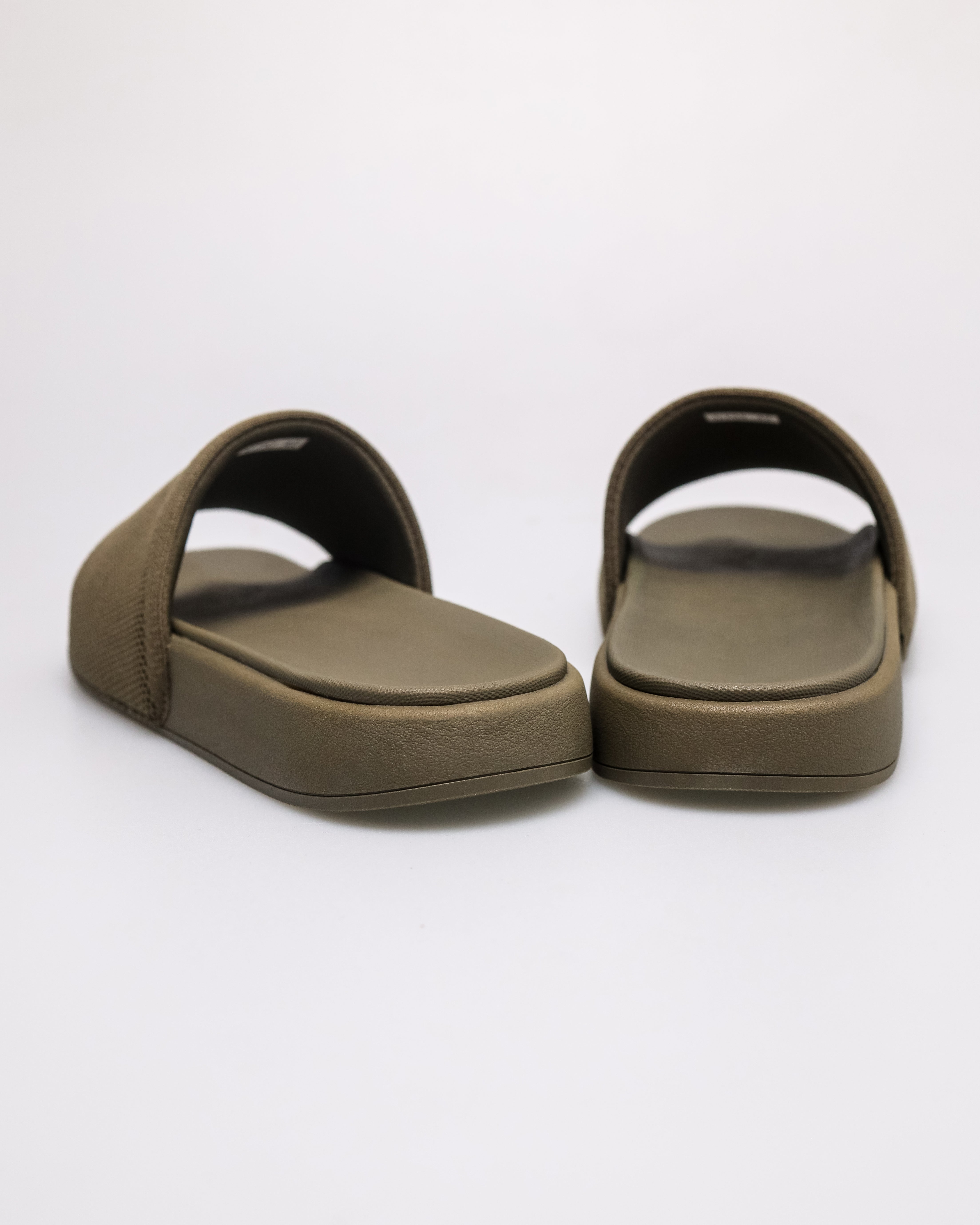 #color_khaki