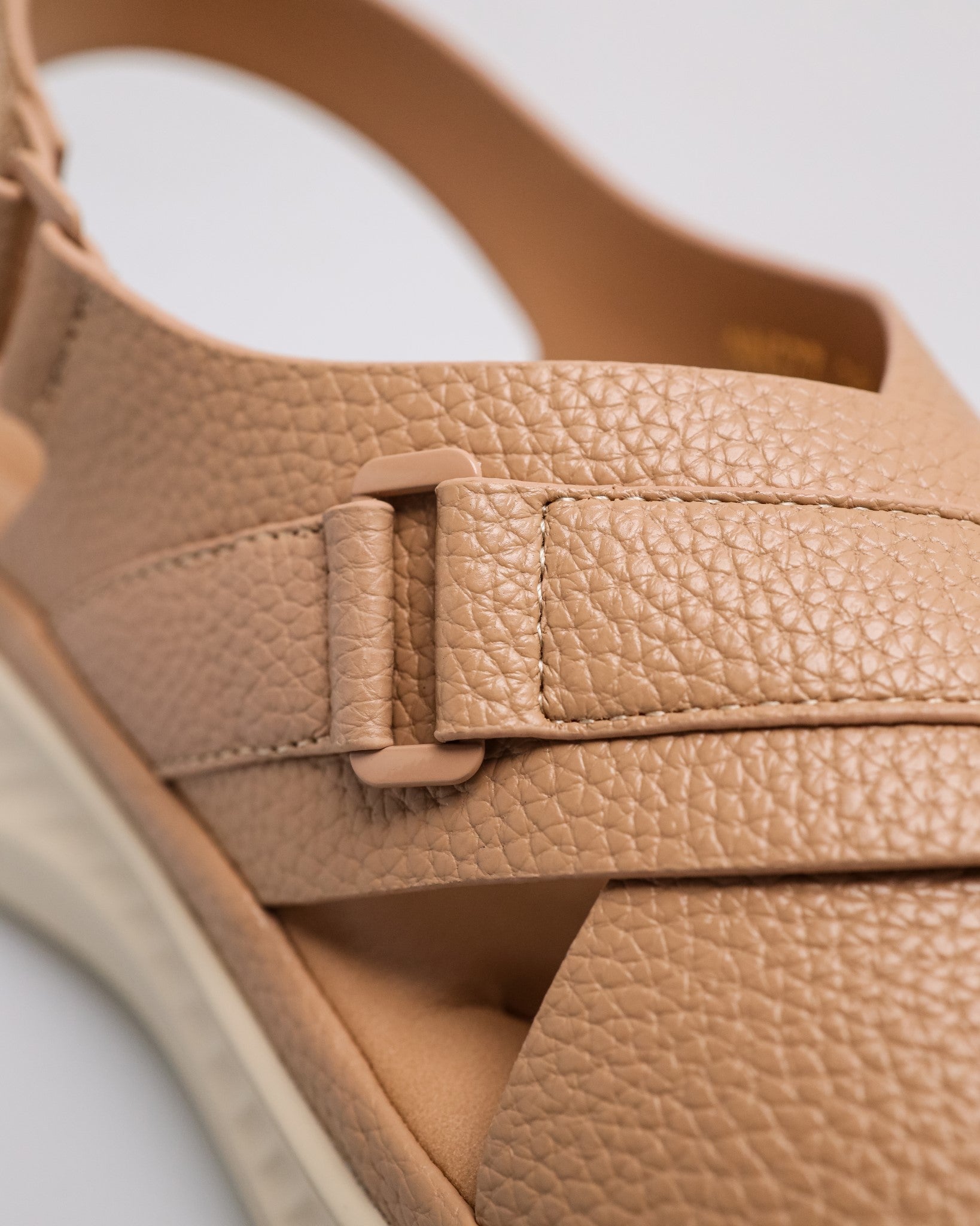 #color_beige