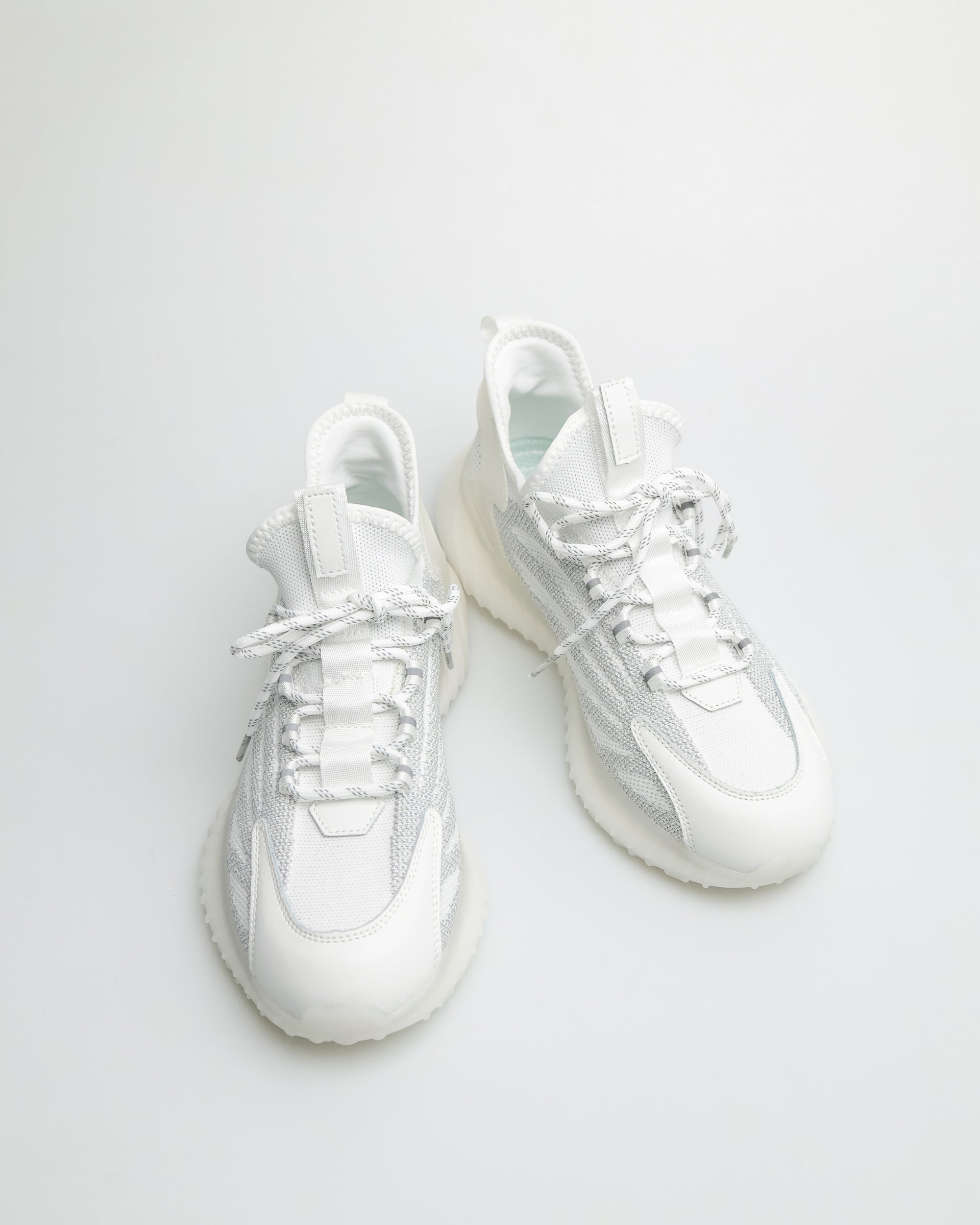 #color_white