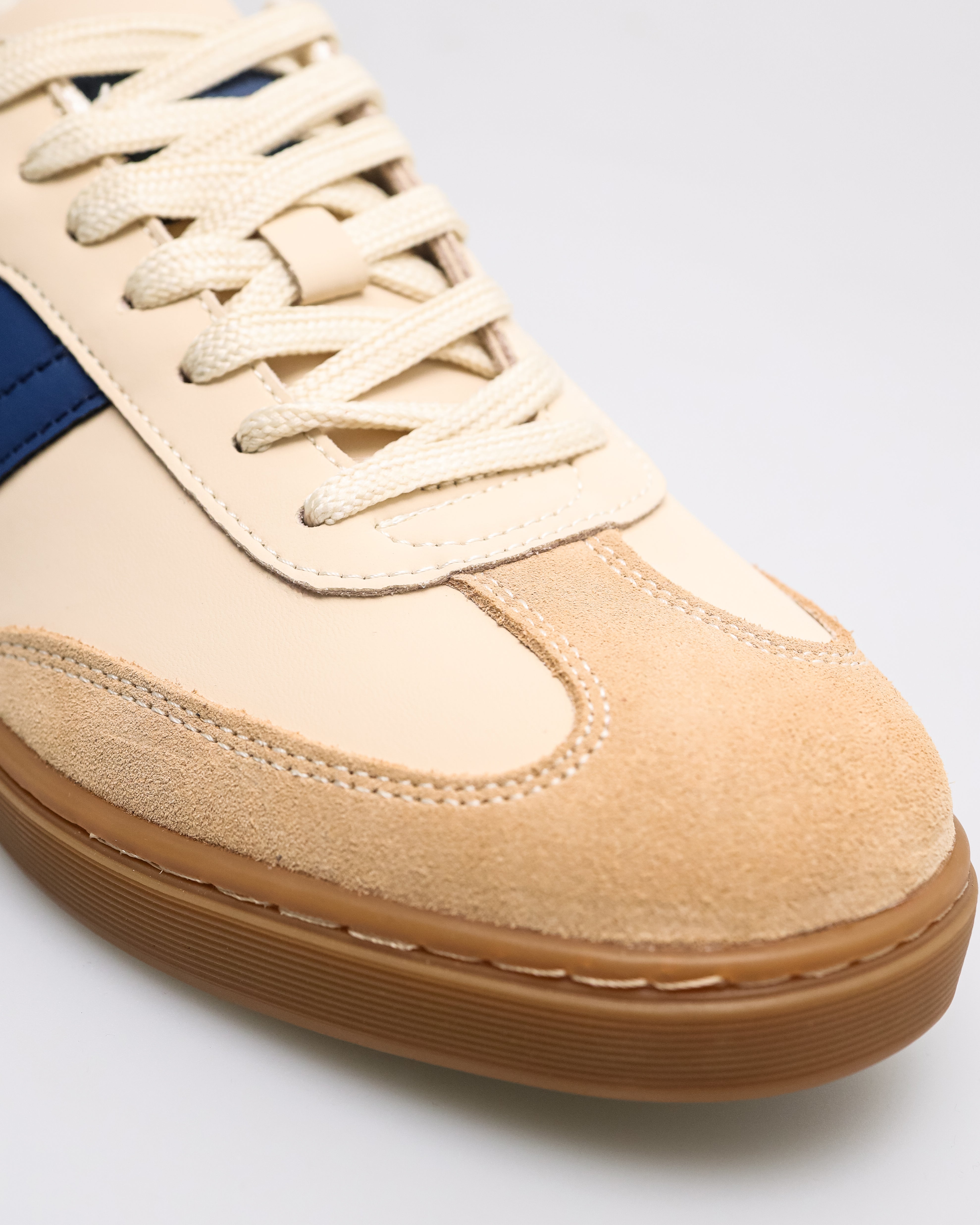 #color_royal blue/peach