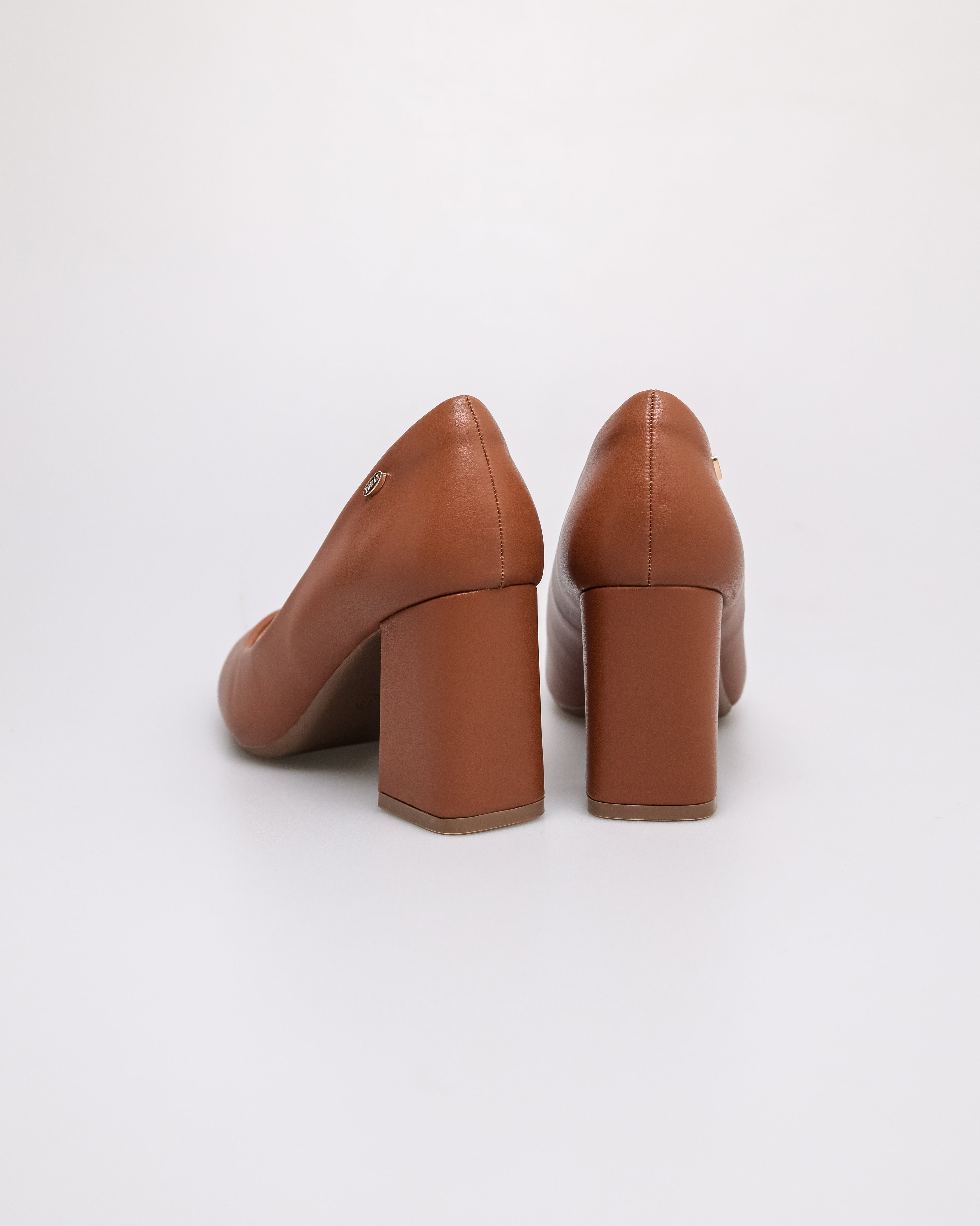 #color_brown