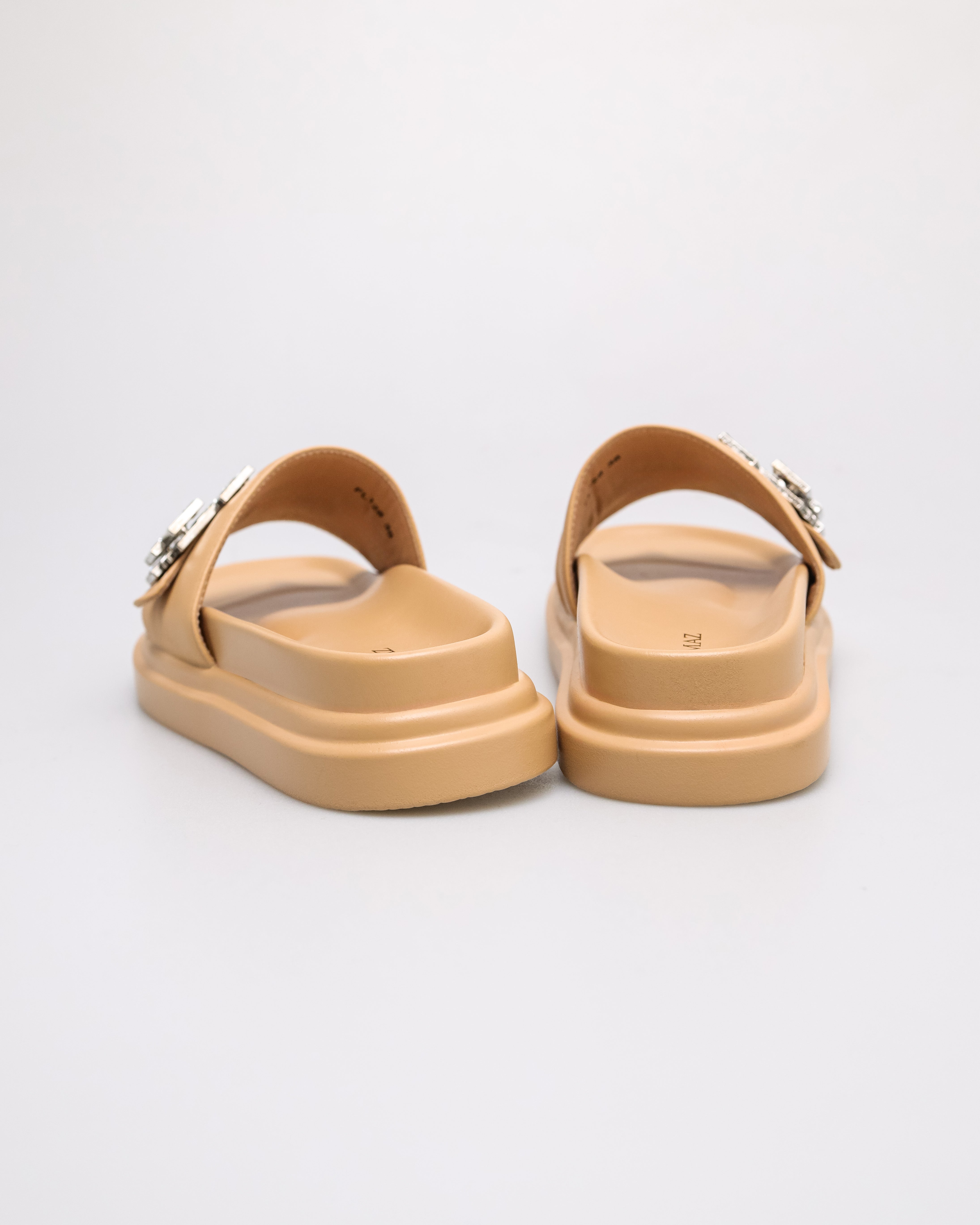 #color_beige