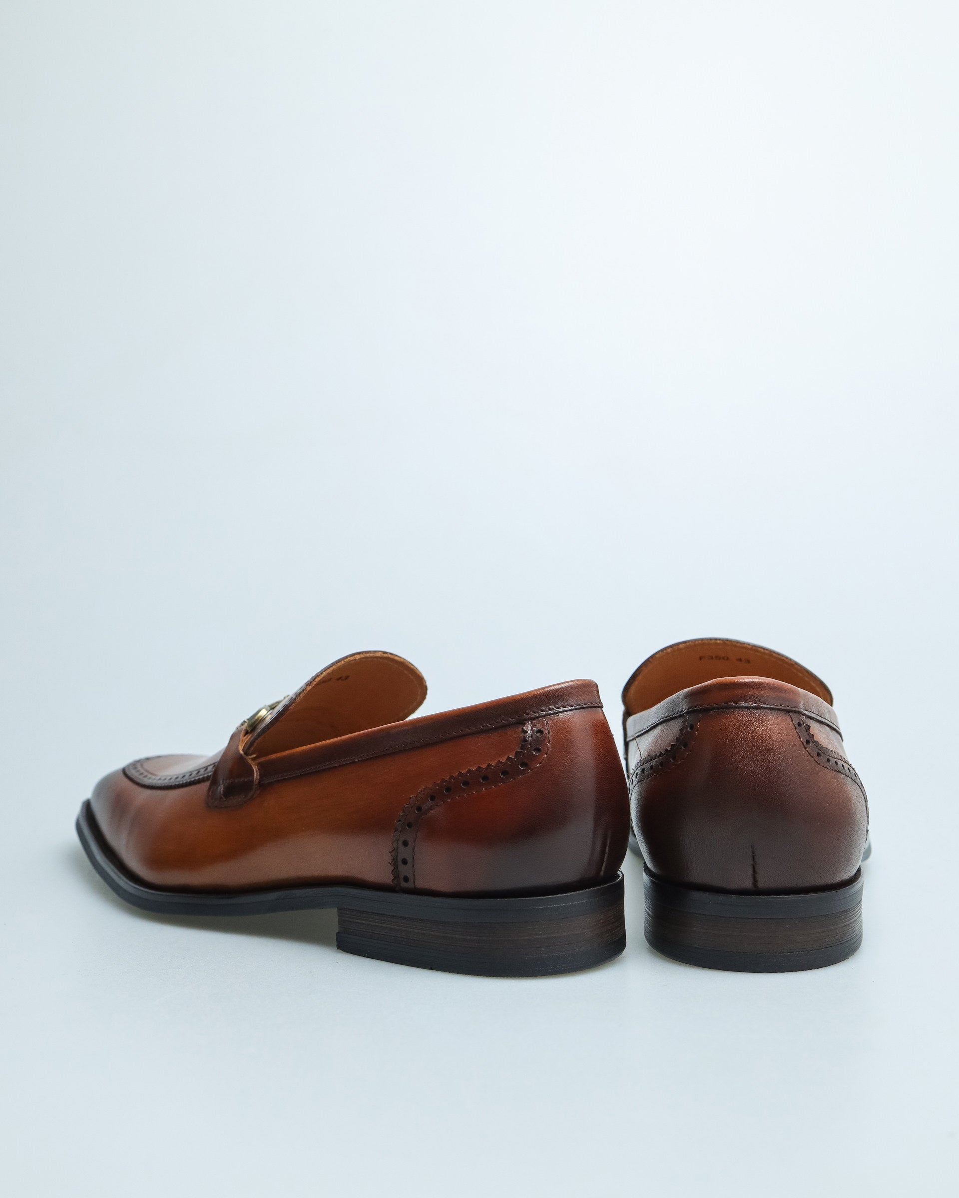 #color_brown