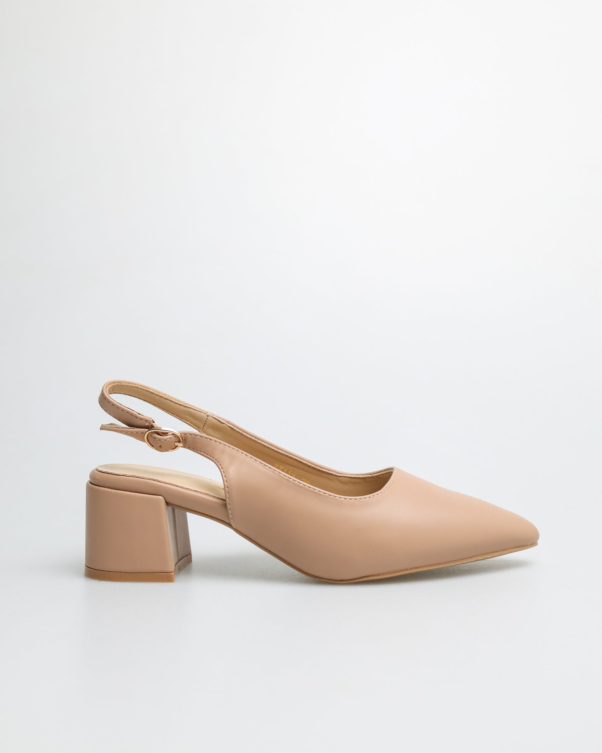 Pointed toe clearance slingback block heel