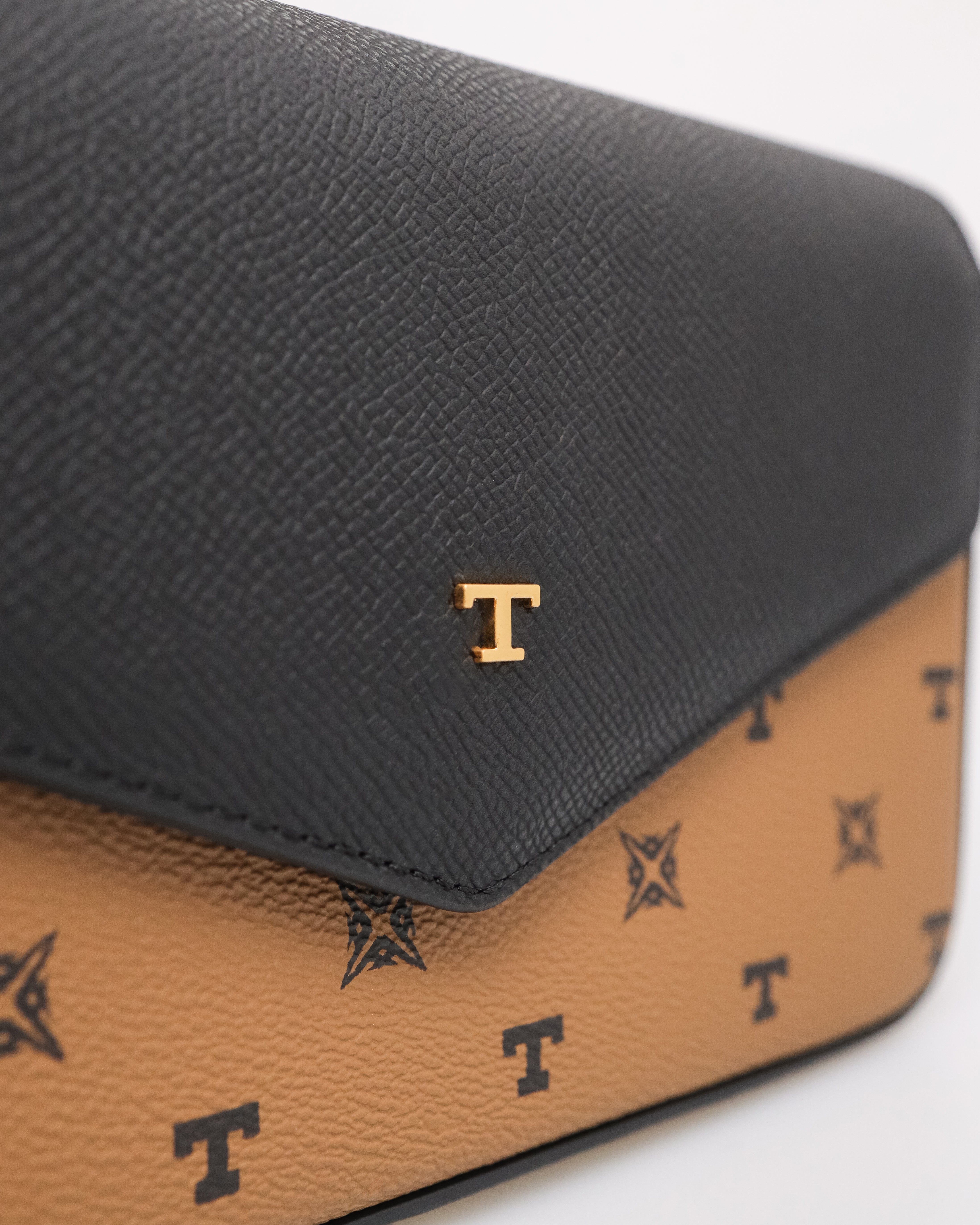 Beg Wanita Berkotak Tomaz BL262 Monogram