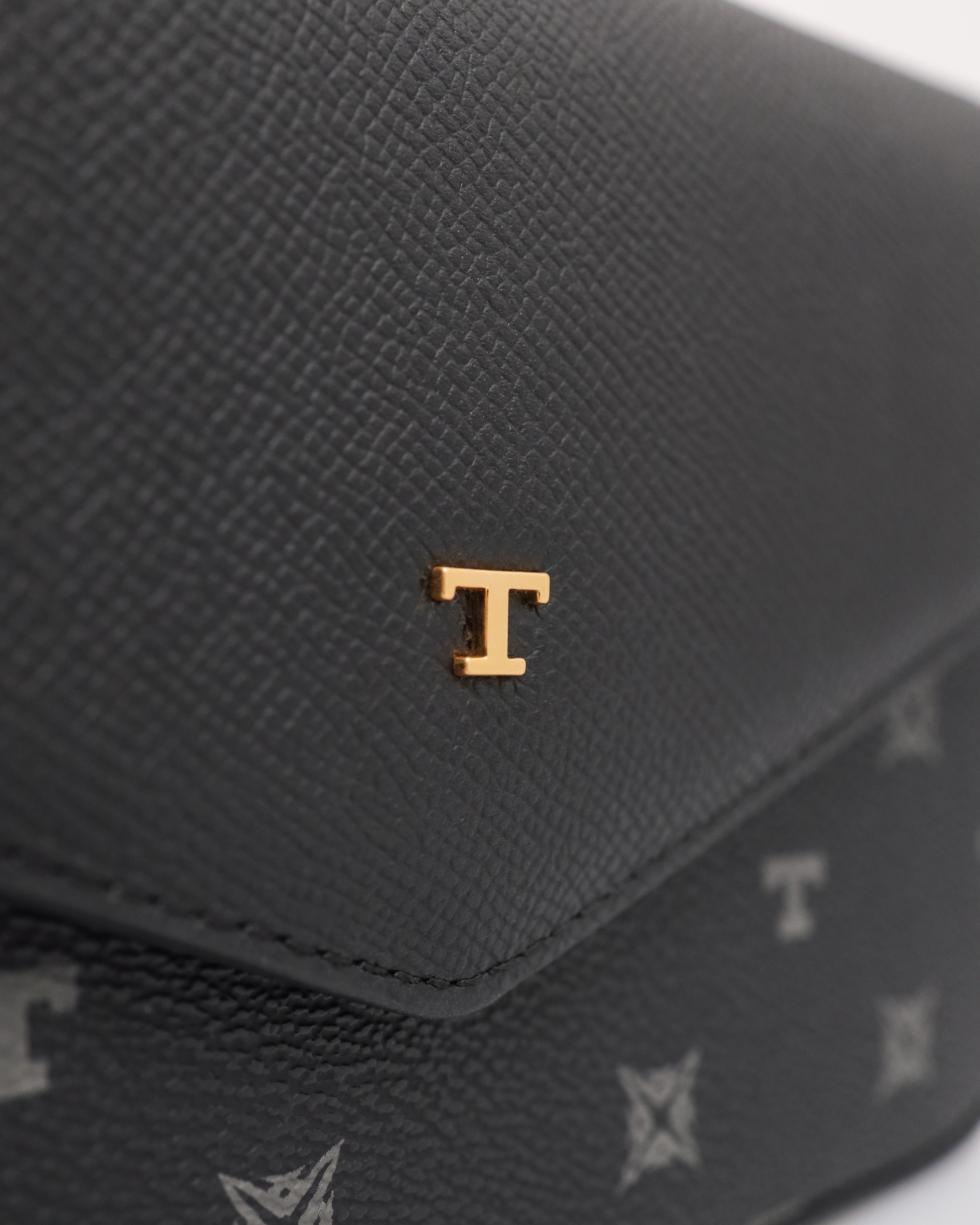 Beg Wanita Berkotak Tomaz BL261 Monogram (Hitam)