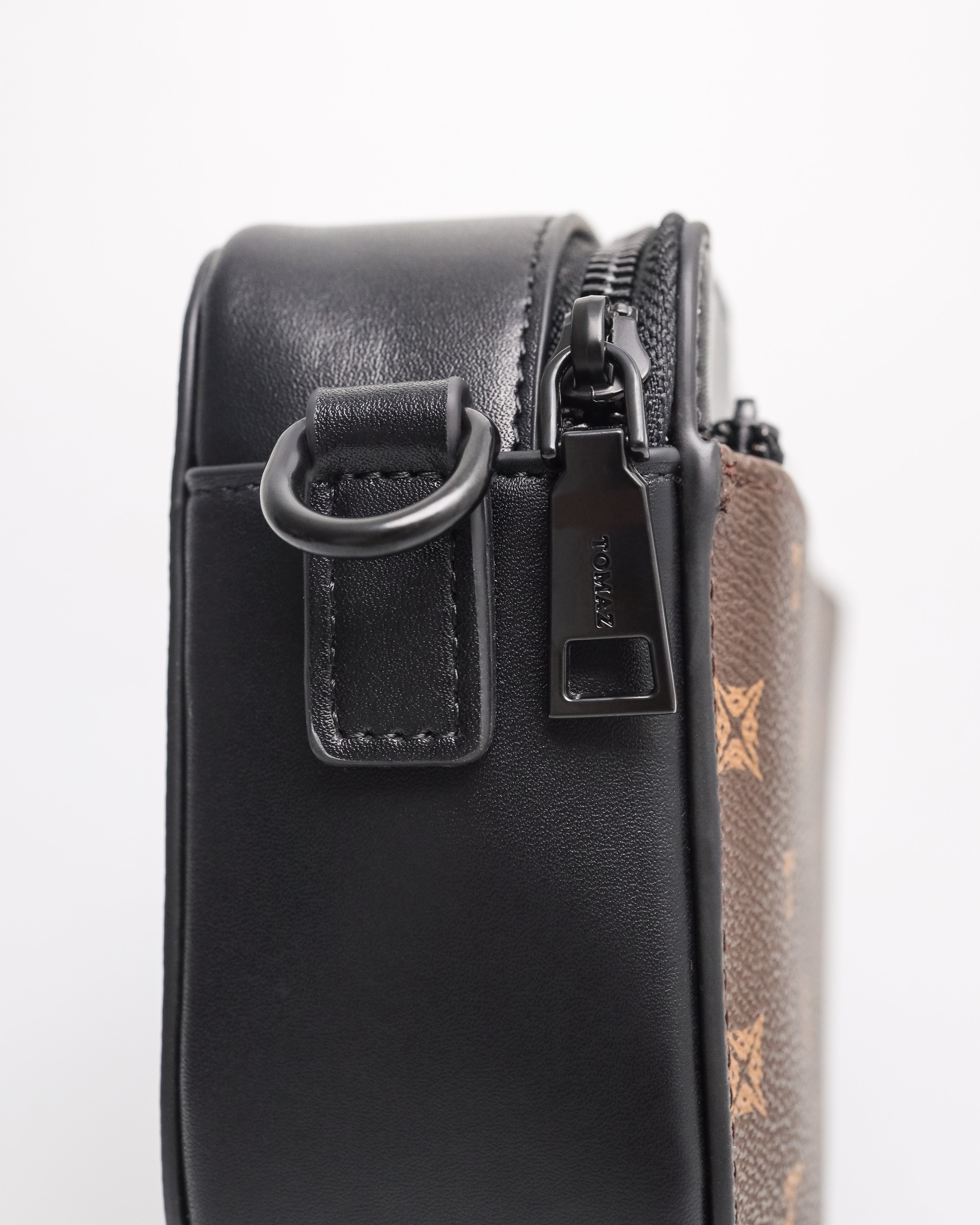 Tomaz NT-TZ446 Monogram Men's Saddle Bag