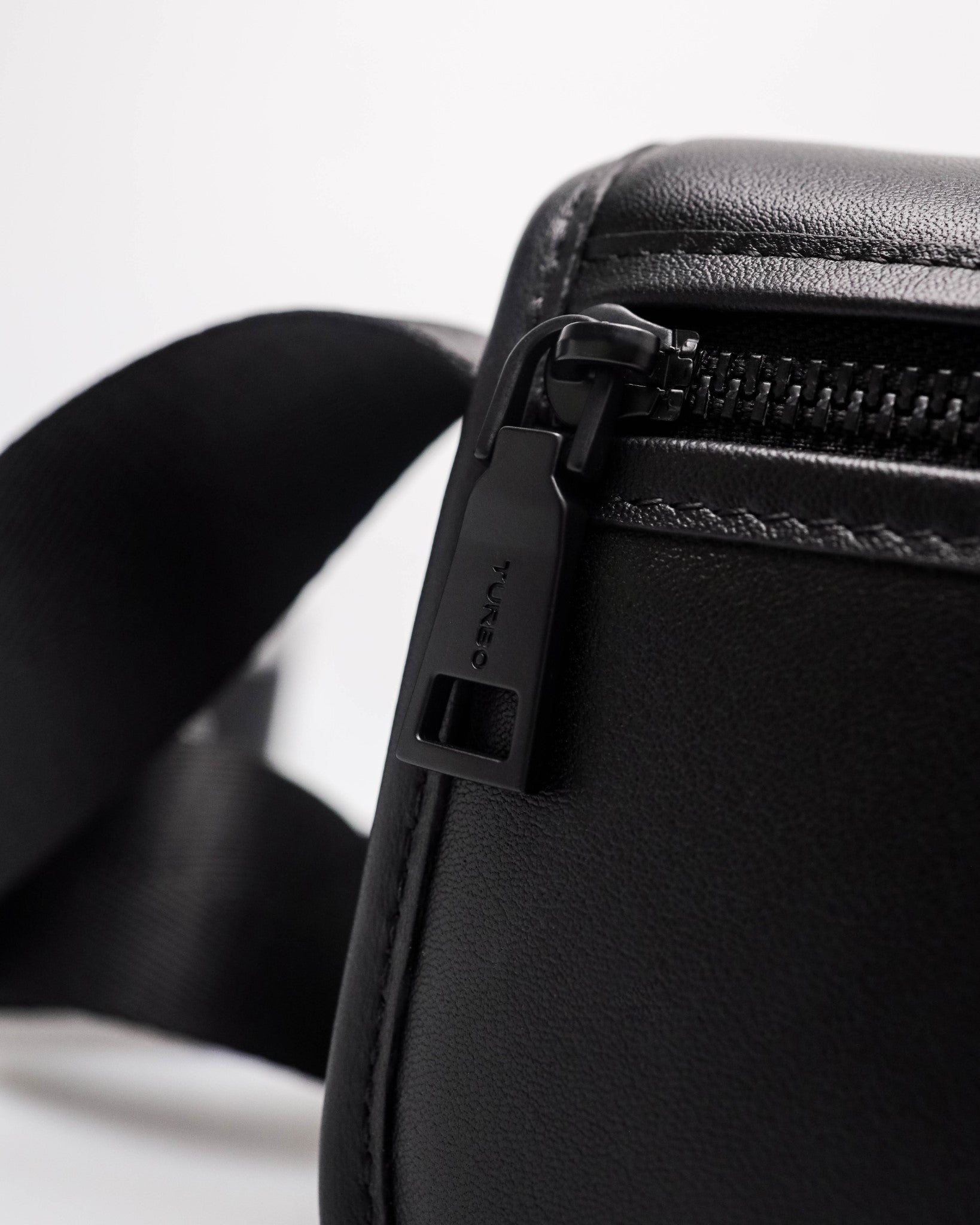 Turbo By Tomaz TBMB-03 Men's Crossbody Bag