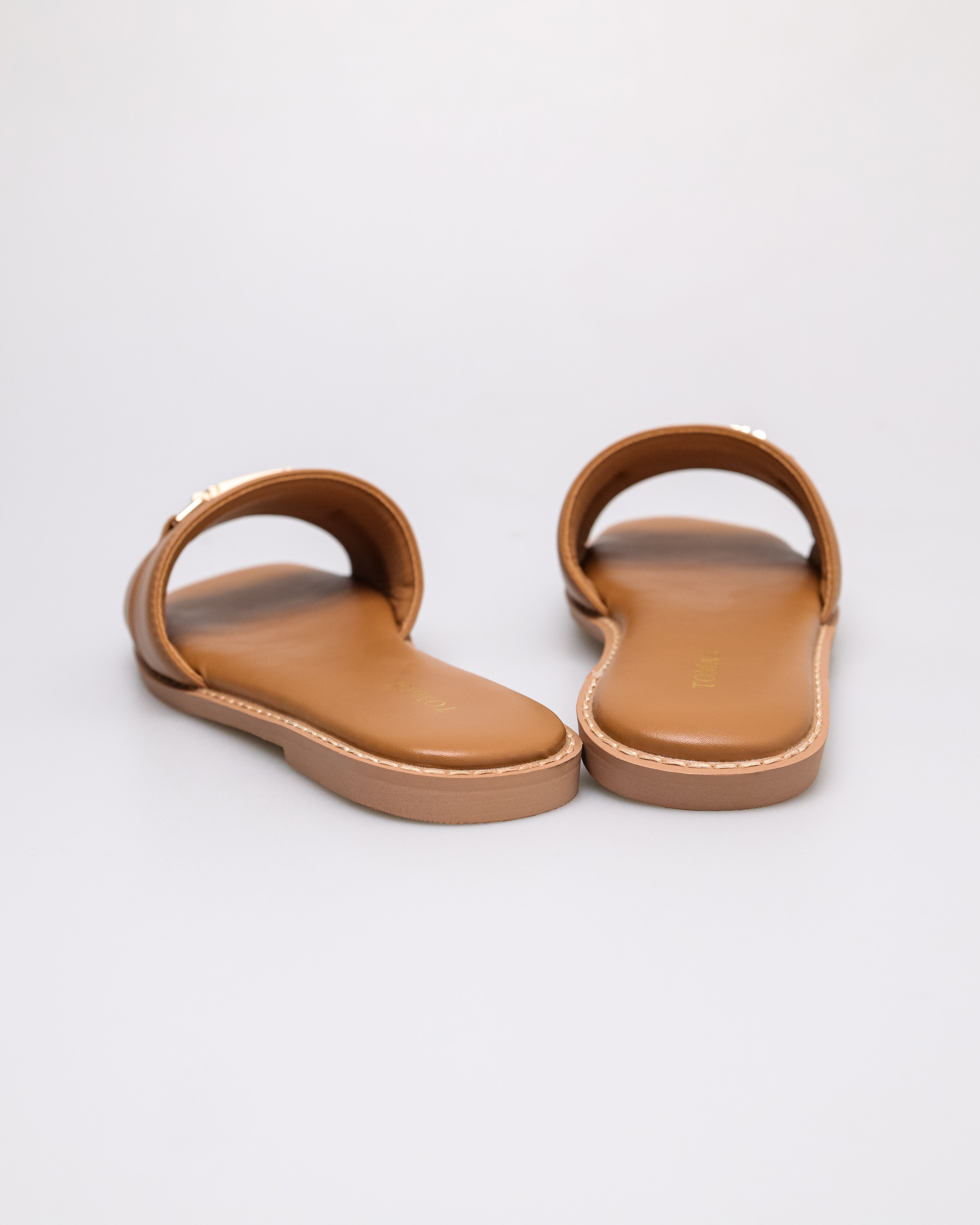 #color_brown